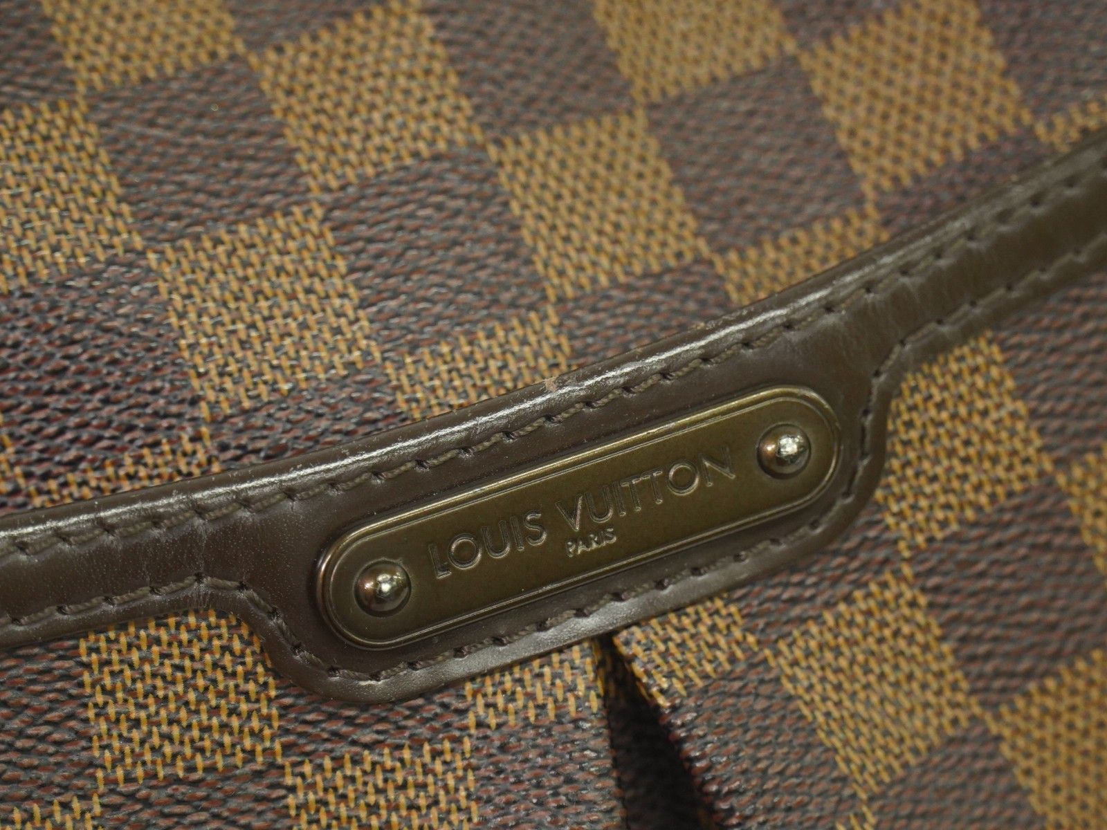 Louis Vuitton Louis Vuitton Bloomsbury Handbag Damier Size ONE SIZE - 8 Thumbnail