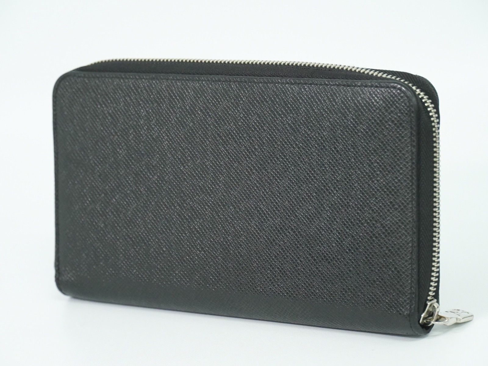 Louis Vuitton Louis Vuitton Zippy Organizer Taiga Leather Size ONE SIZE - 2 Thumbnail