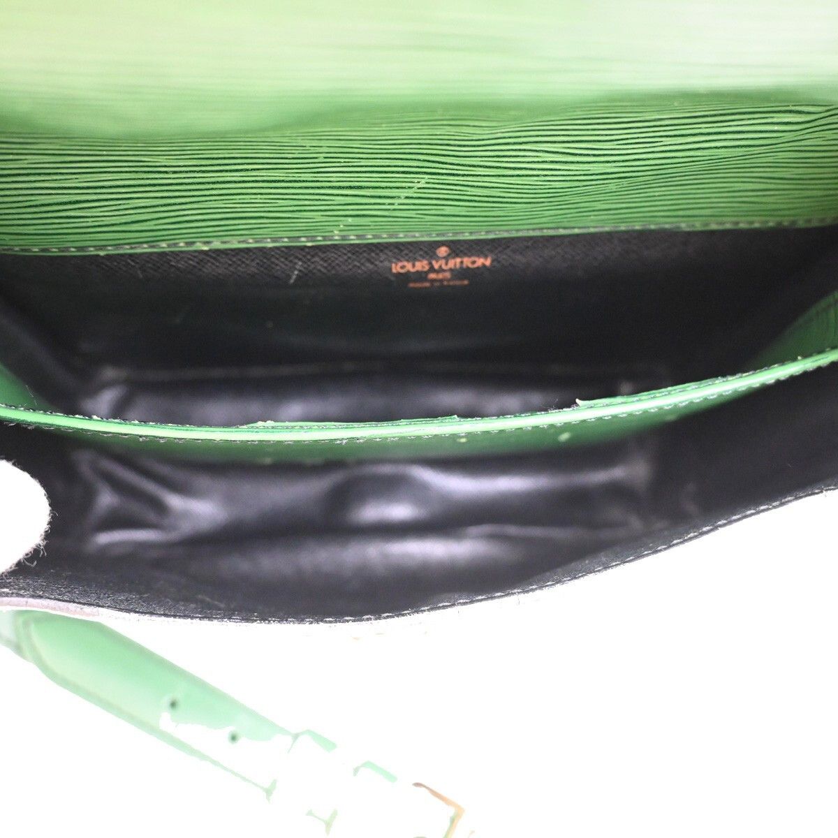 Louis Vuitton Louis Vuitton Cartouchiere Handbag Epi Leather Size ONE SIZE - 5 Thumbnail