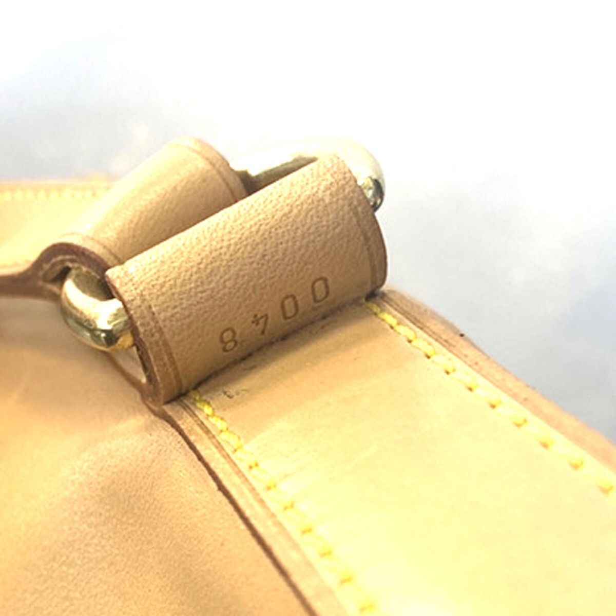 Louis Vuitton Louis Vuitton Limited Edition Dom Perignon Champagne Carrier Vachetta Leather Size ONE SIZE - 16 Thumbnail