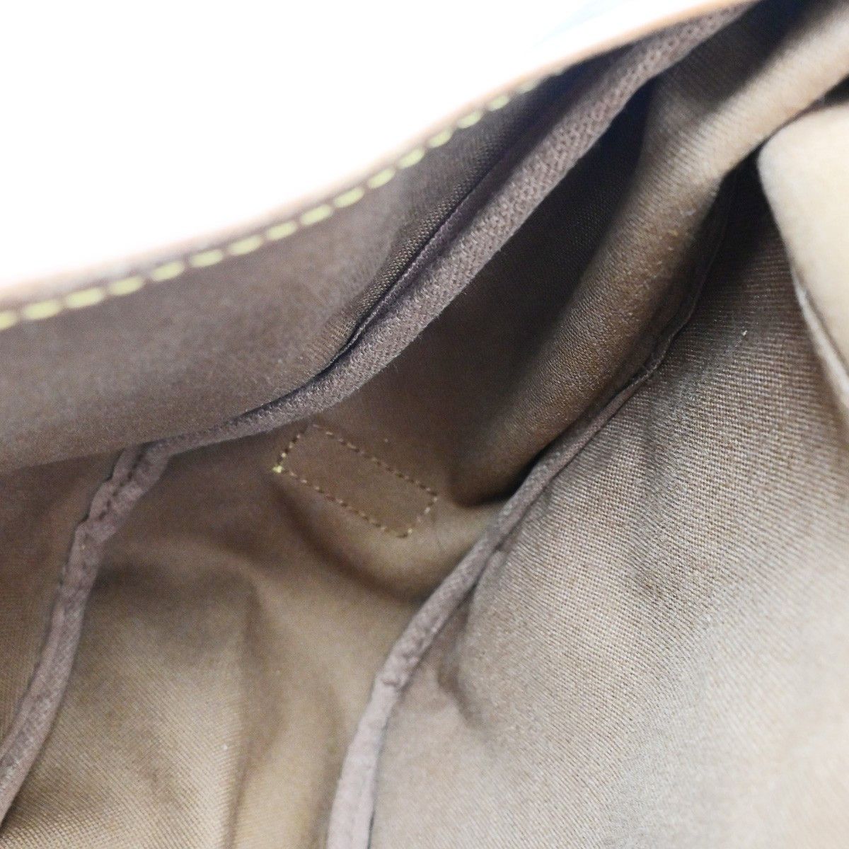 Louis Vuitton Louis Vuitton Saumur Handbag Monogram Canvas Size ONE SIZE - 20 Thumbnail