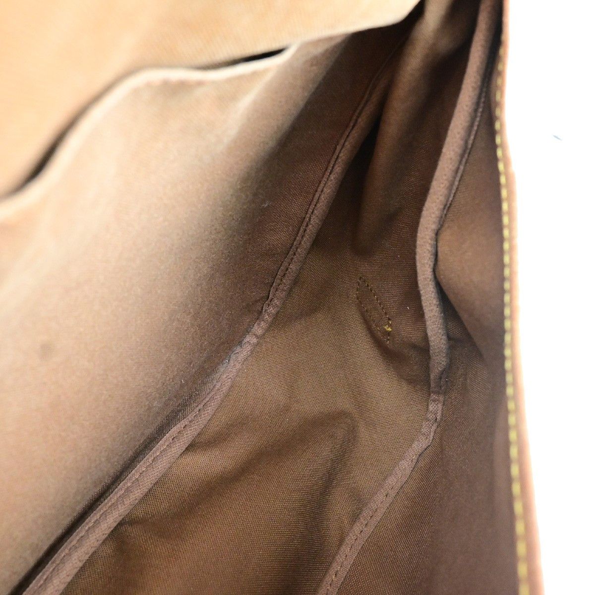 Louis Vuitton Louis Vuitton Saumur Handbag Monogram Canvas Size ONE SIZE - 19 Thumbnail
