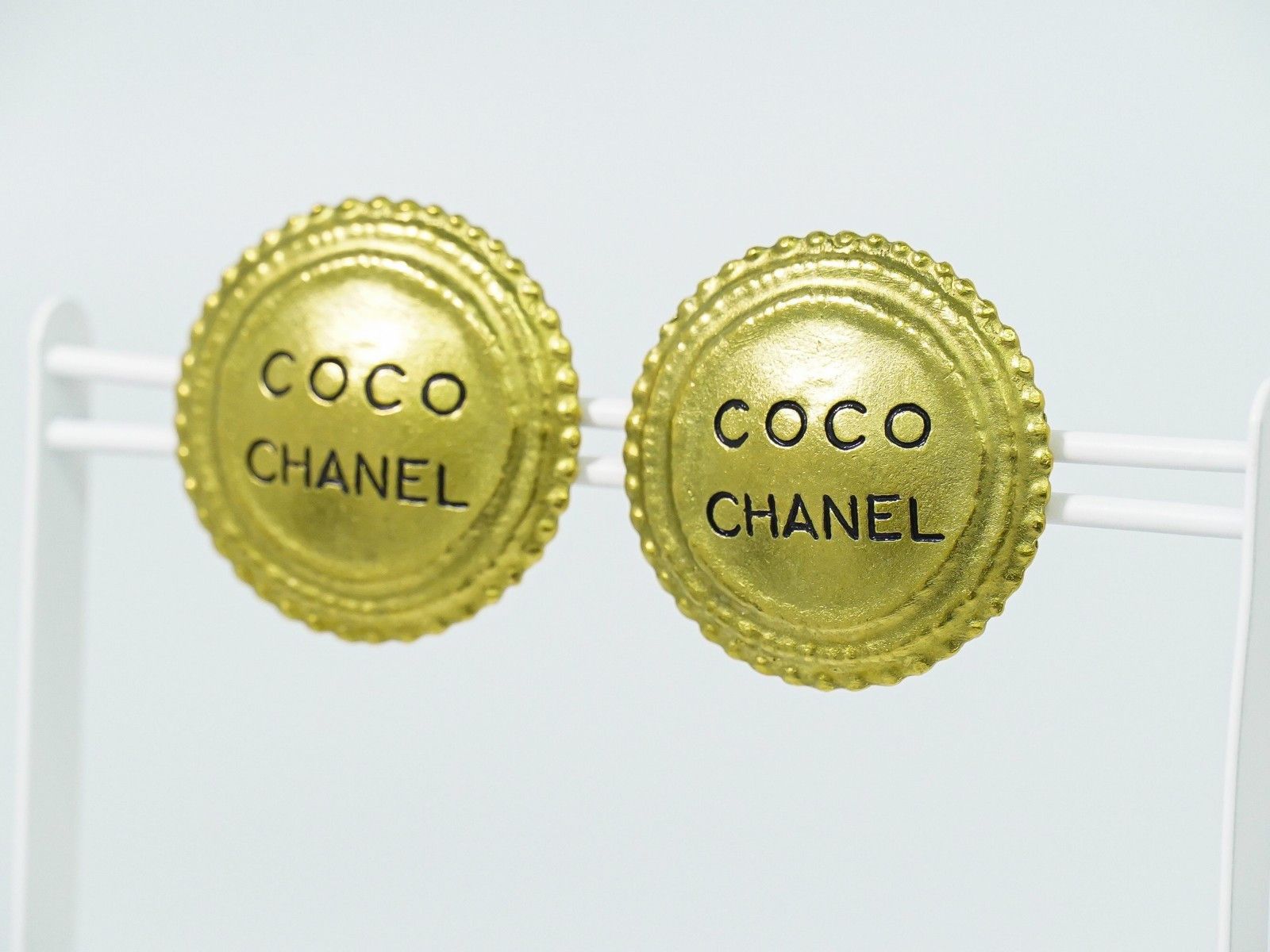 Chanel Chanel CC Hoop Clip-On Earrings Crystal Embellished Metal Size ONE SIZE - 3 Thumbnail