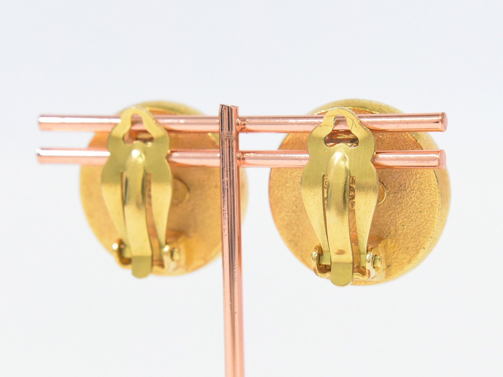 Chanel Chanel CC Hoop Clip-On Crystal Embellished Metal Size ONE SIZE - 9 Thumbnail