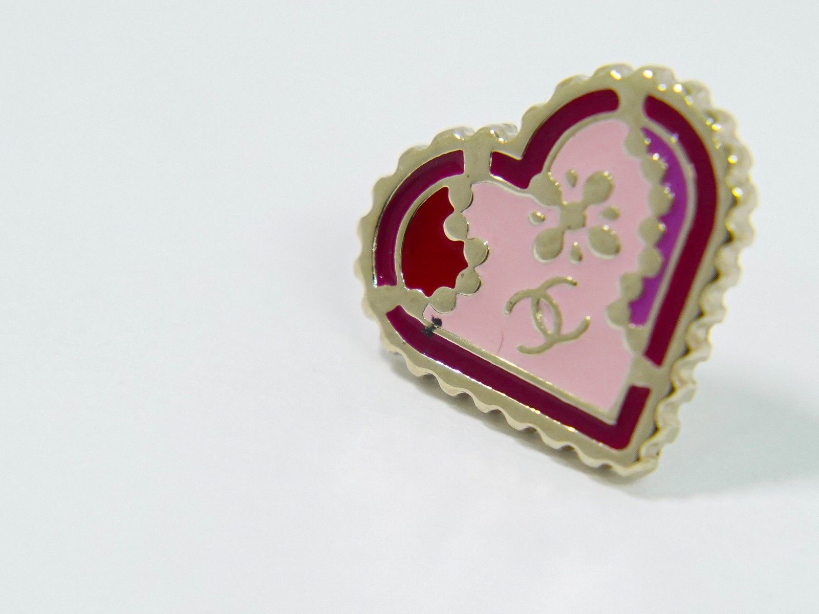 Chanel Chanel CC Heart Cut Out Stud Earrings Metal with Crystals Size ONE SIZE - 7 Thumbnail
