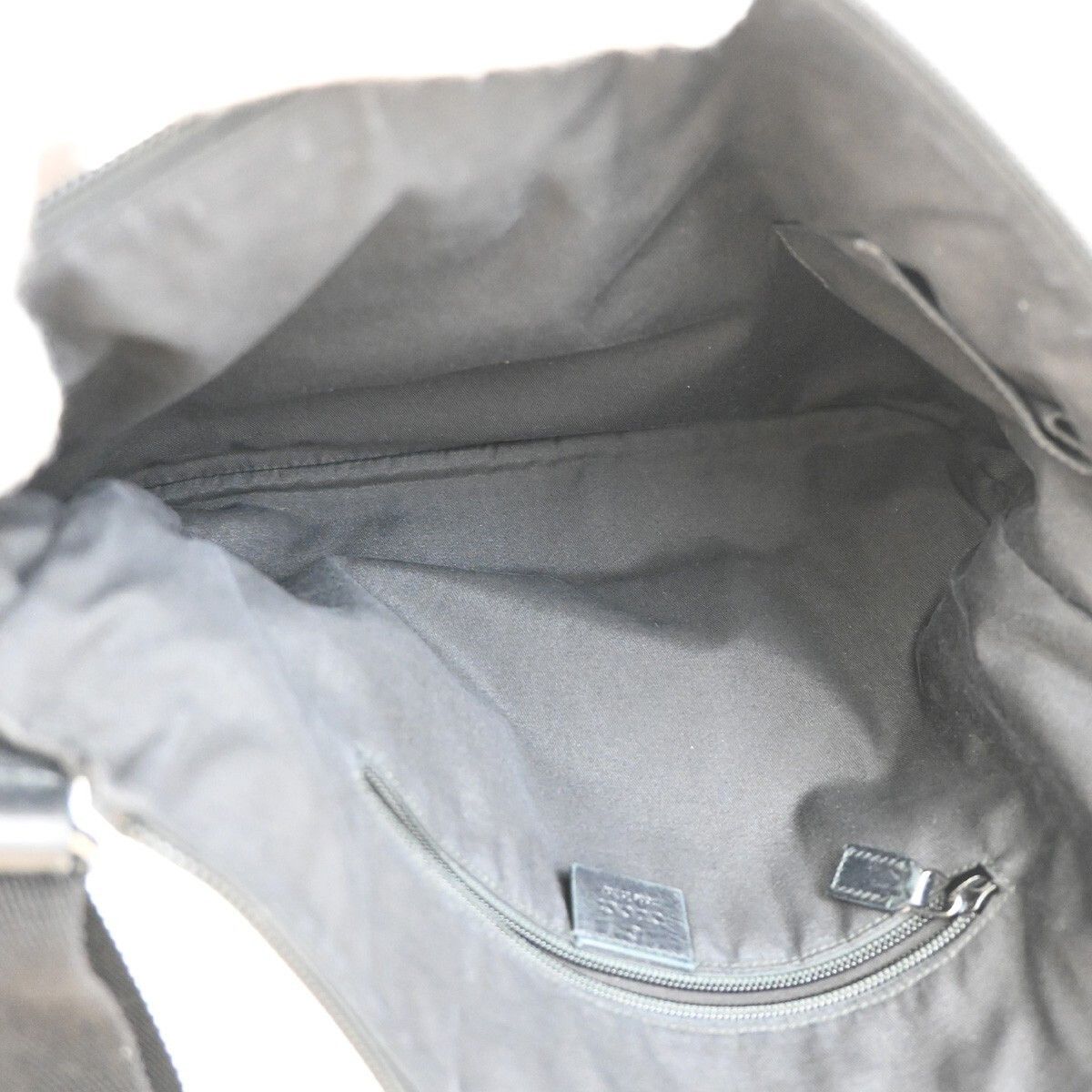 Gucci Gucci Zip Messenger Bag GG Denim Size ONE SIZE - 5 Thumbnail