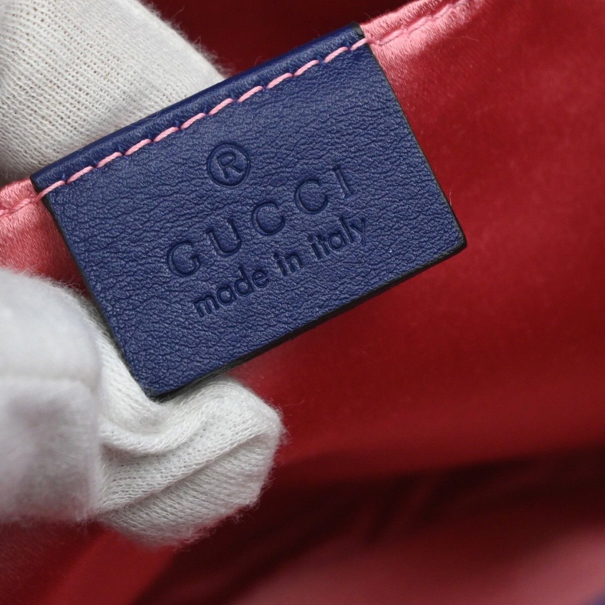 Gucci Gucci GG Marmont Shoulder Bag Matelasse Velvet Size ONE SIZE - 6 Thumbnail