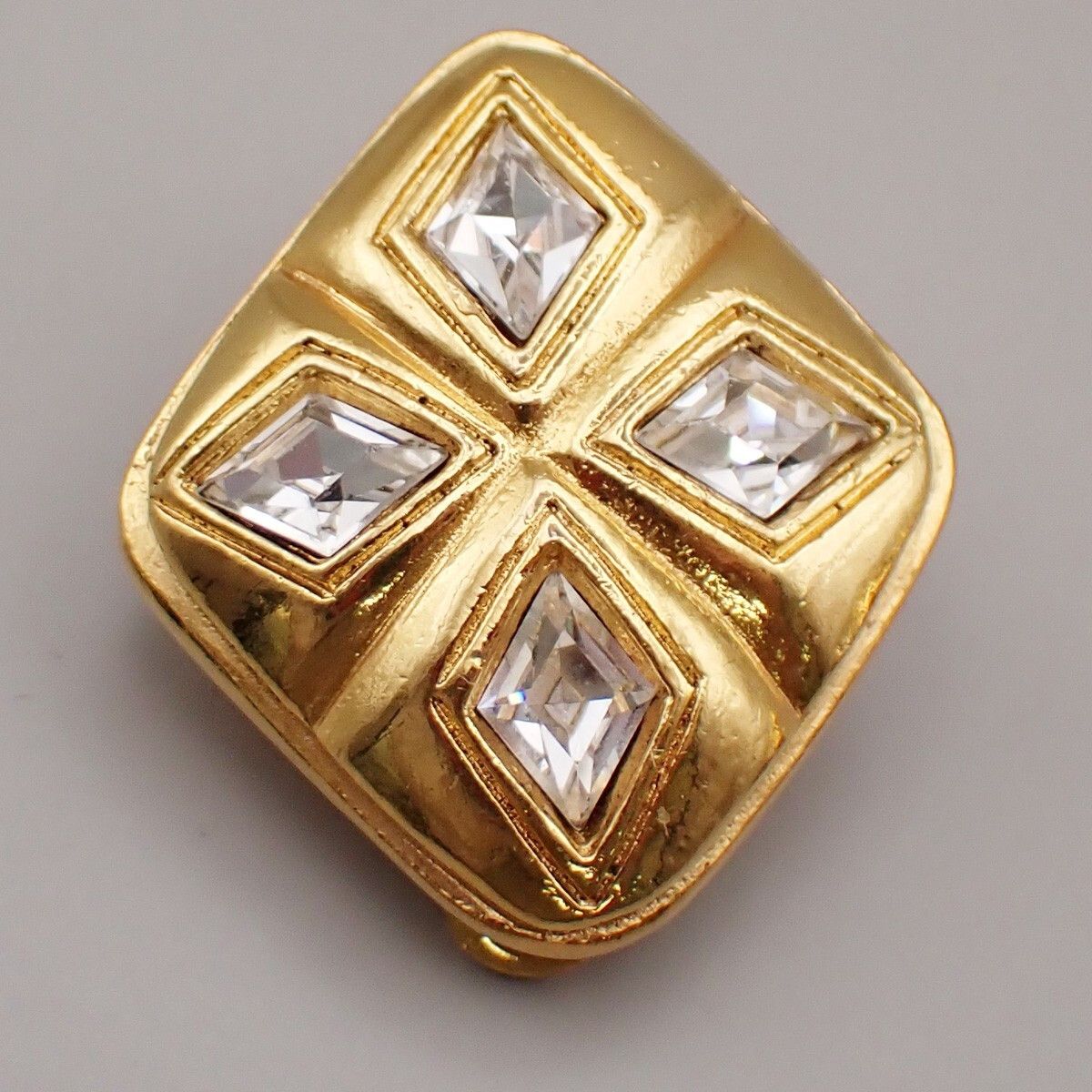 Chanel Chanel Vintage CC Diamond Clip-On Earrings Metal Size ONE SIZE - 12 Thumbnail