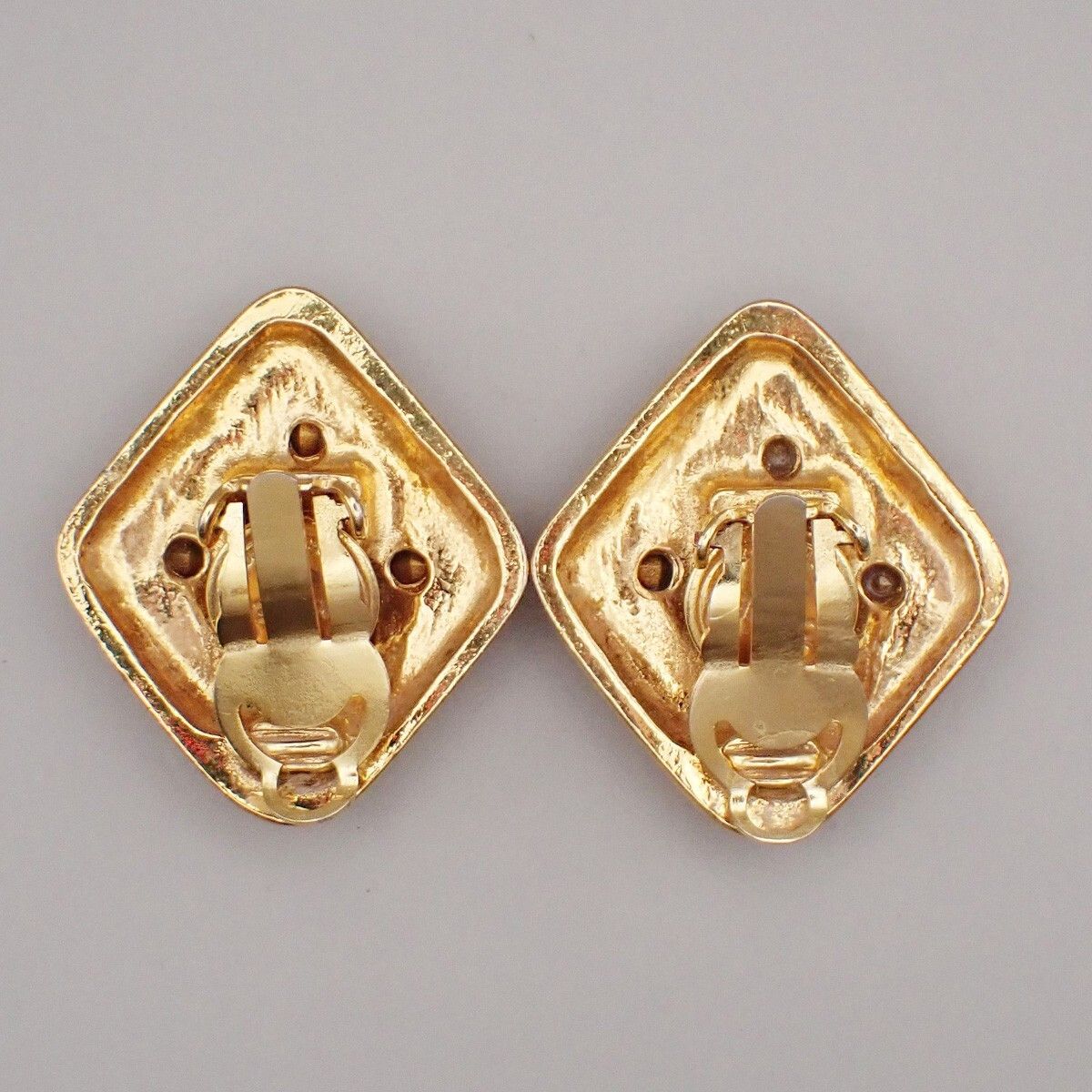 Chanel Chanel Vintage CC Diamond Clip-On Earrings Metal Size ONE SIZE - 2 Thumbnail