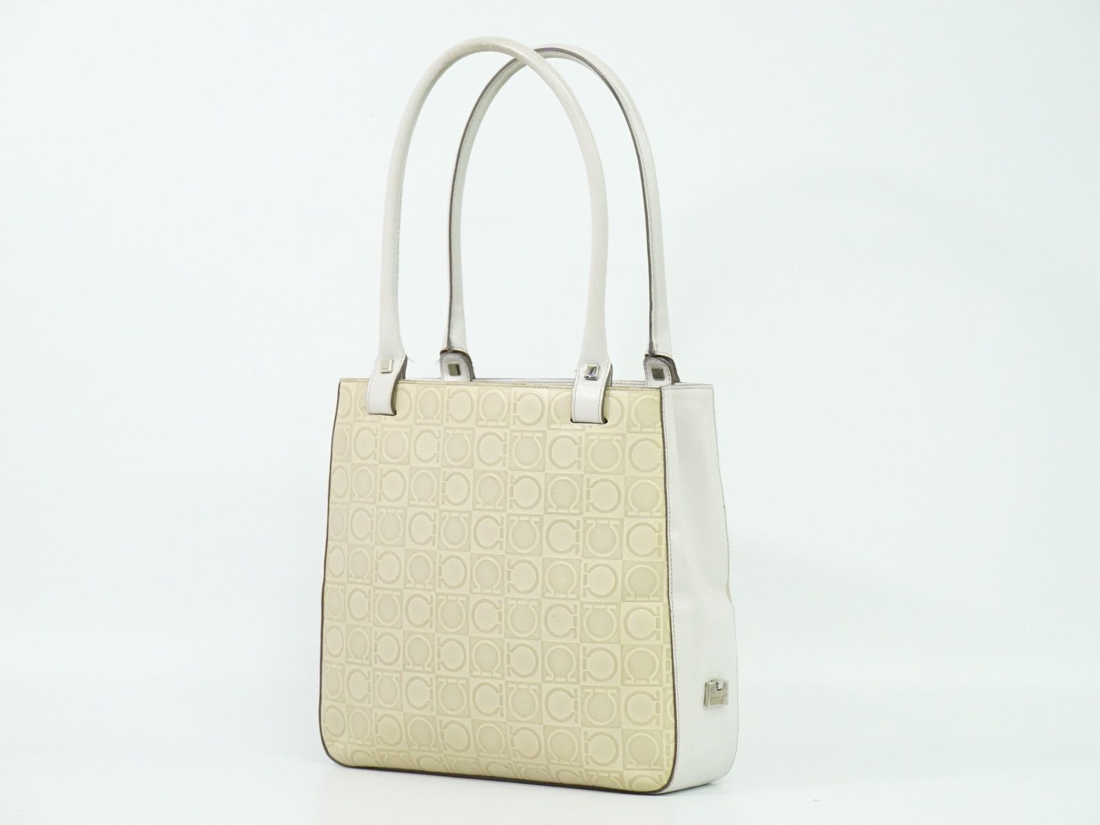 Salvatore Ferragamo Salvatore Ferragamo Gancini Shoulder Bag Leather Size ONE SIZE - 2 Thumbnail