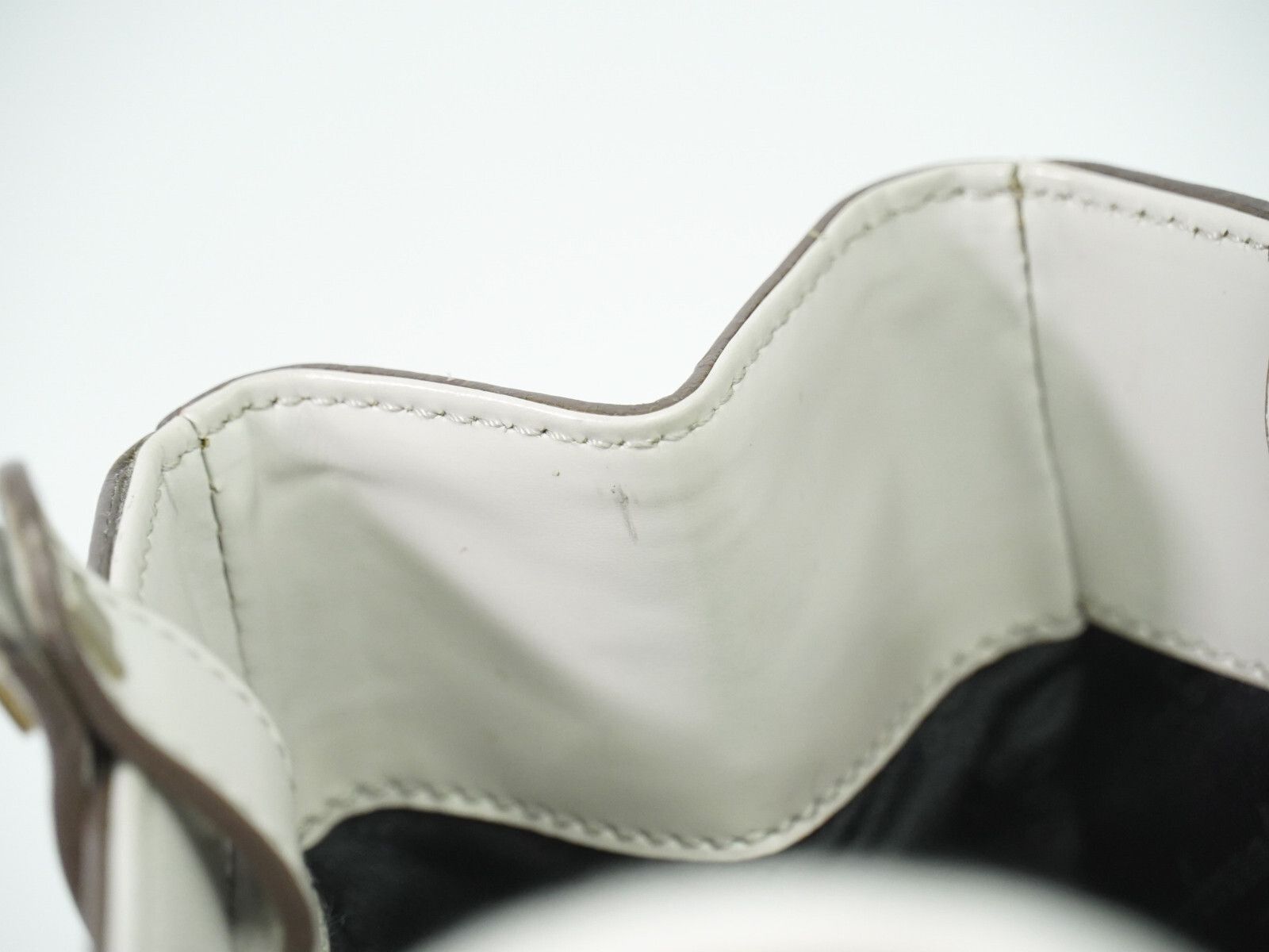 Salvatore Ferragamo Salvatore Ferragamo Gancini Shoulder Bag Leather Size ONE SIZE - 13 Thumbnail