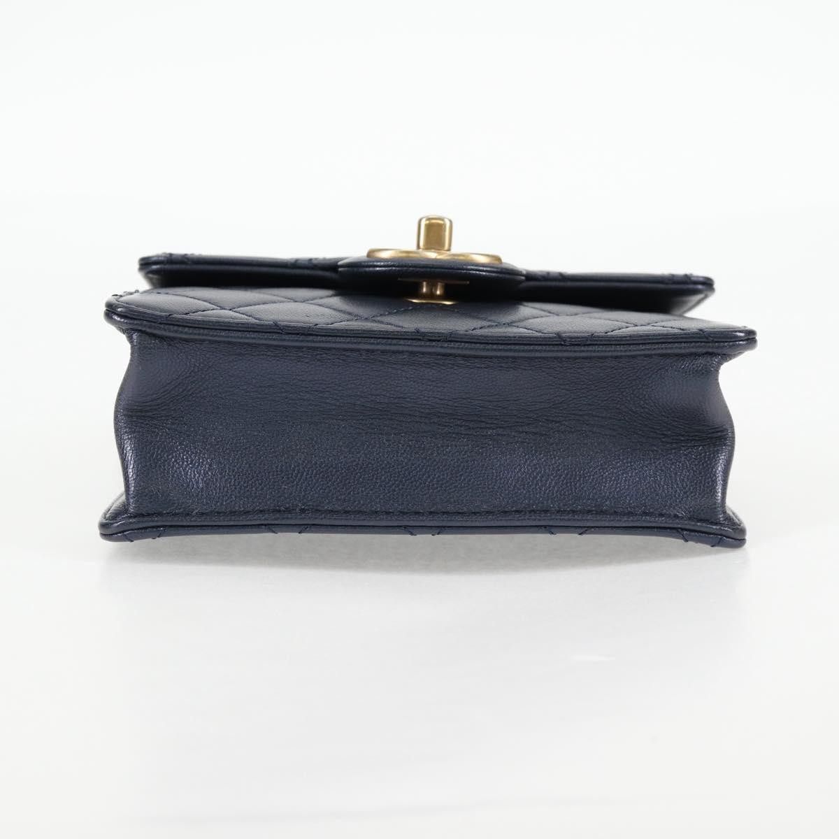 Chanel Chanel Chic Pearls Flap Bag Quilted Lambskin Size ONE SIZE - 24 Thumbnail