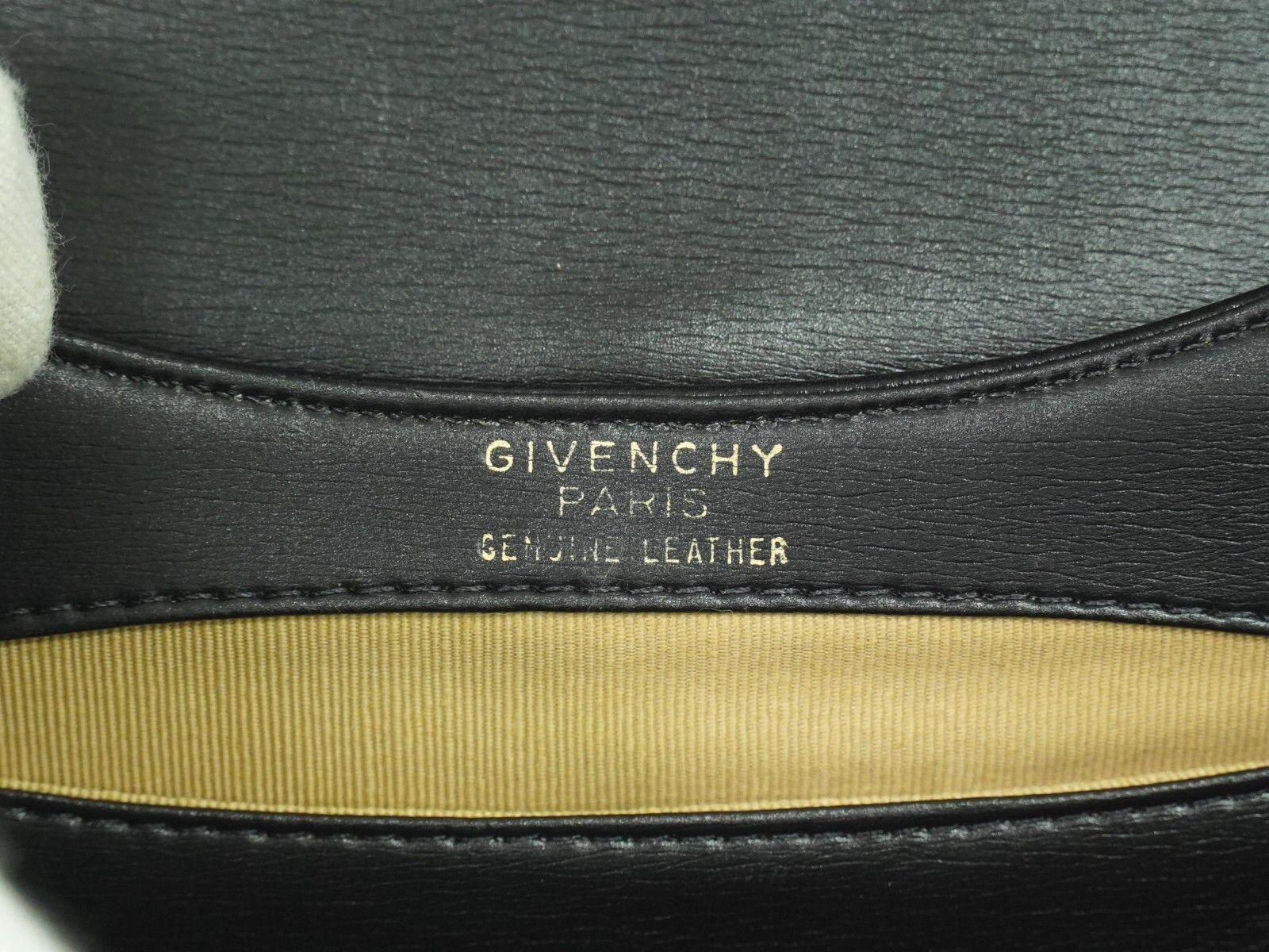 Givenchy Givenchy 4G shoulder Bag Leather Size ONE SIZE - 4 Thumbnail