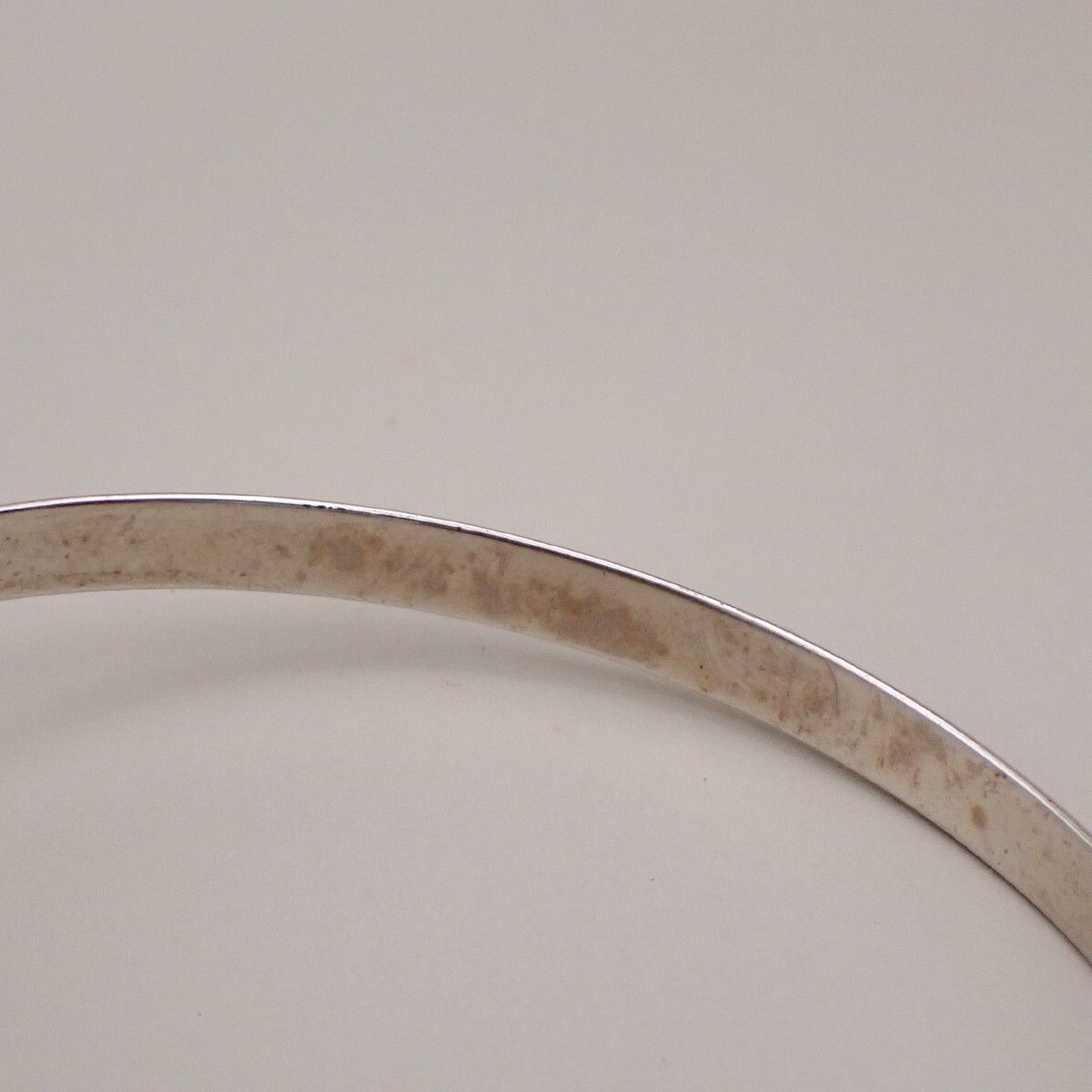 Chanel Chanel CC Logo Mirror Bangle Bracelet Metal and Plastic Size ONE SIZE - 7 Thumbnail