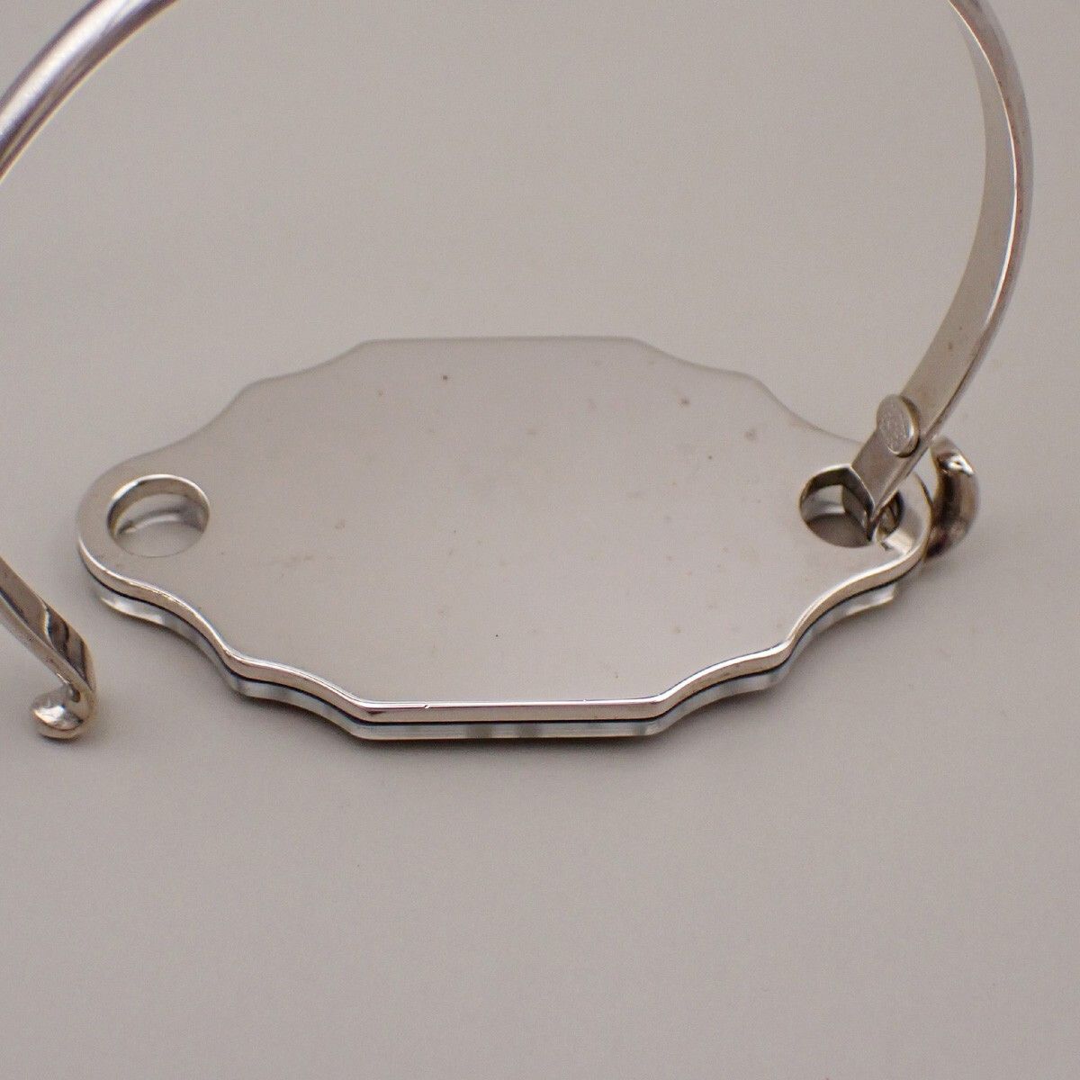 Chanel Chanel CC Logo Mirror Bangle Bracelet Metal and Plastic Size ONE SIZE - 6 Thumbnail