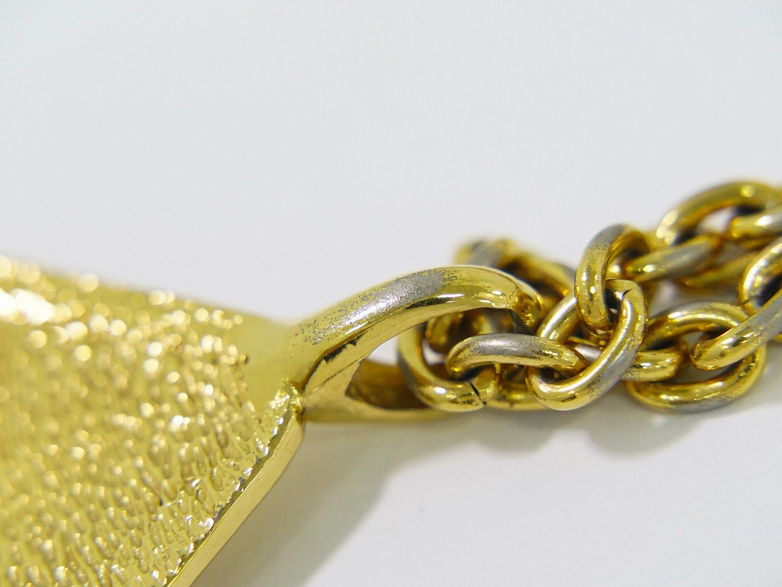 Chanel Chanel Vintage CC Pendent Necklace Plated Metal Size ONE SIZE - 7 Thumbnail