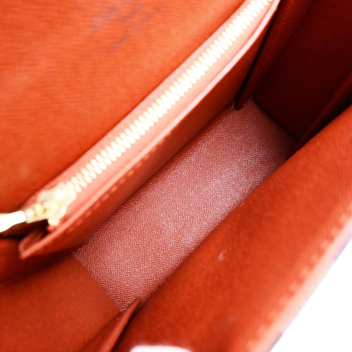 Louis Vuitton Louis Vuitton Tribeca Handbag Damier Size ONE SIZE - 5 Thumbnail