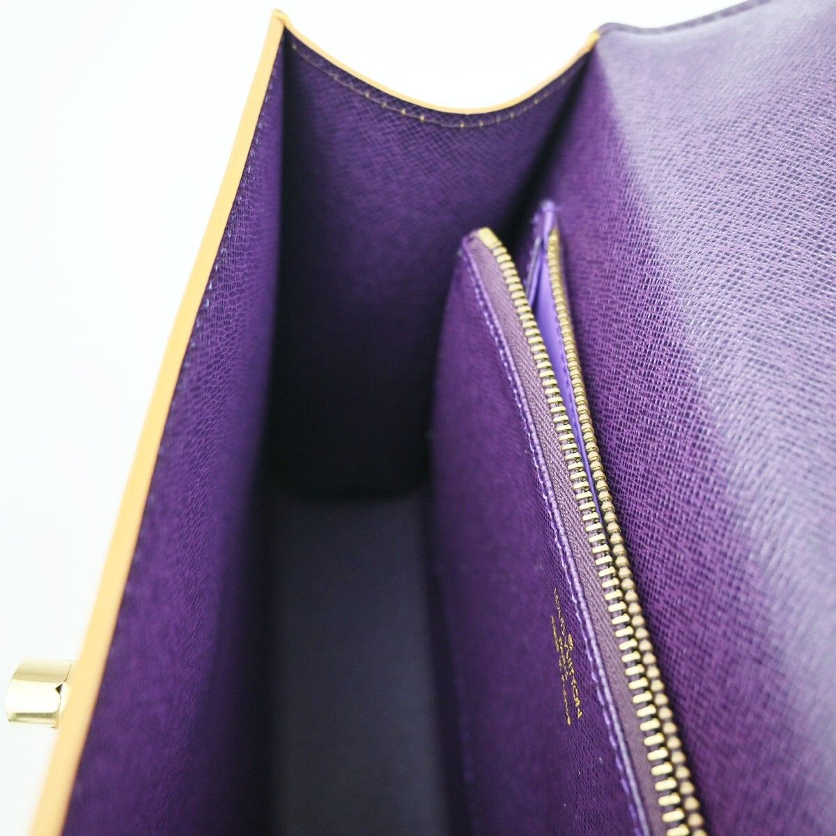 Louis Vuitton Louis Vuitton Malesherbes Handbag Epi Leather Size ONE SIZE - 16 Thumbnail