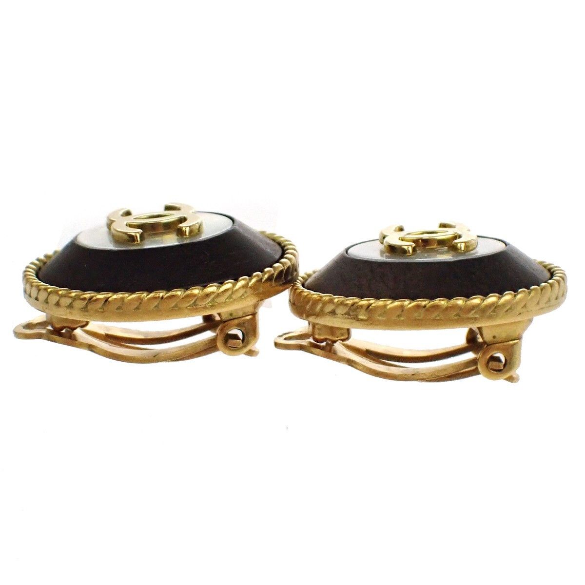Chanel Chanel Vintage CC Round Button Clip-On Earrings Metal Size ONE SIZE - 6 Thumbnail