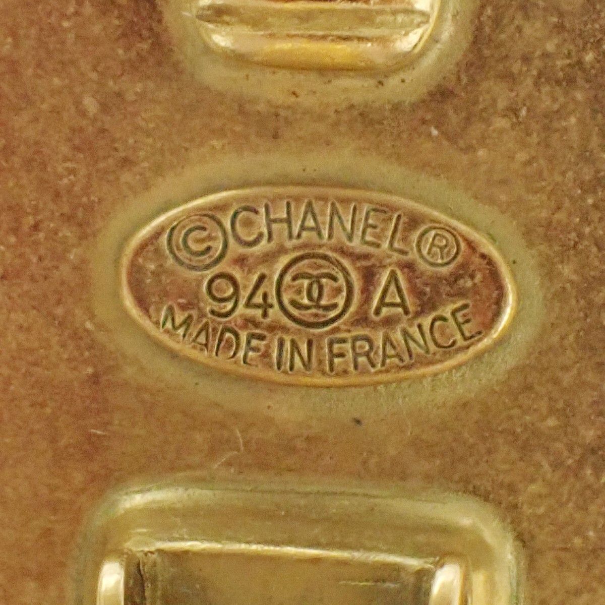 Chanel Chanel Vintage CC Round Button Clip-On Earrings Metal Size ONE SIZE - 5 Thumbnail