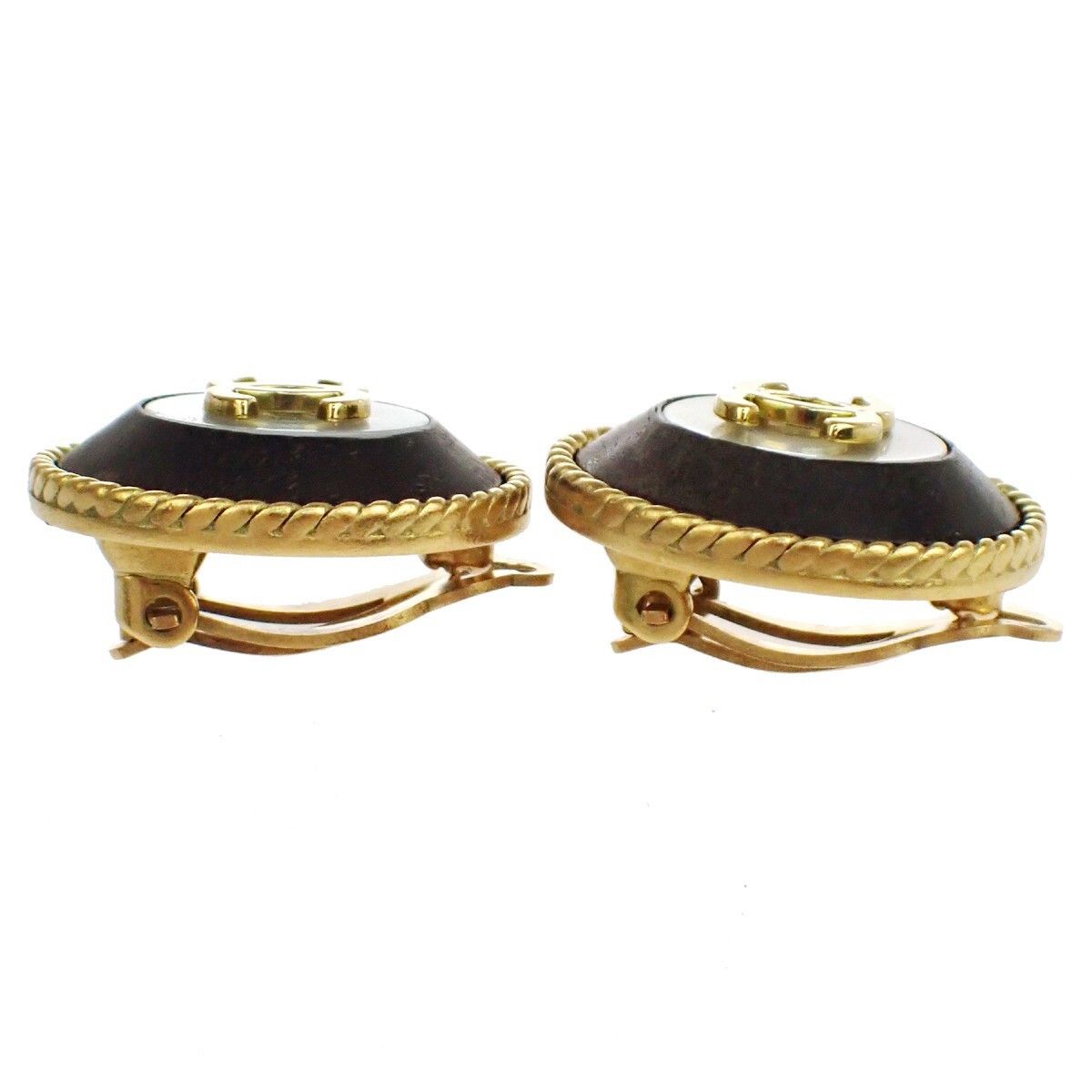 Chanel Chanel Vintage CC Round Button Clip-On Earrings Metal Size ONE SIZE - 7 Thumbnail