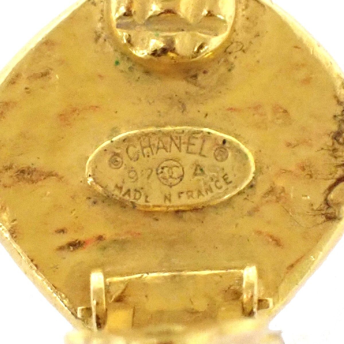 Chanel Chanel CC Clip On Earrings Metal with Resin Size ONE SIZE - 8 Thumbnail