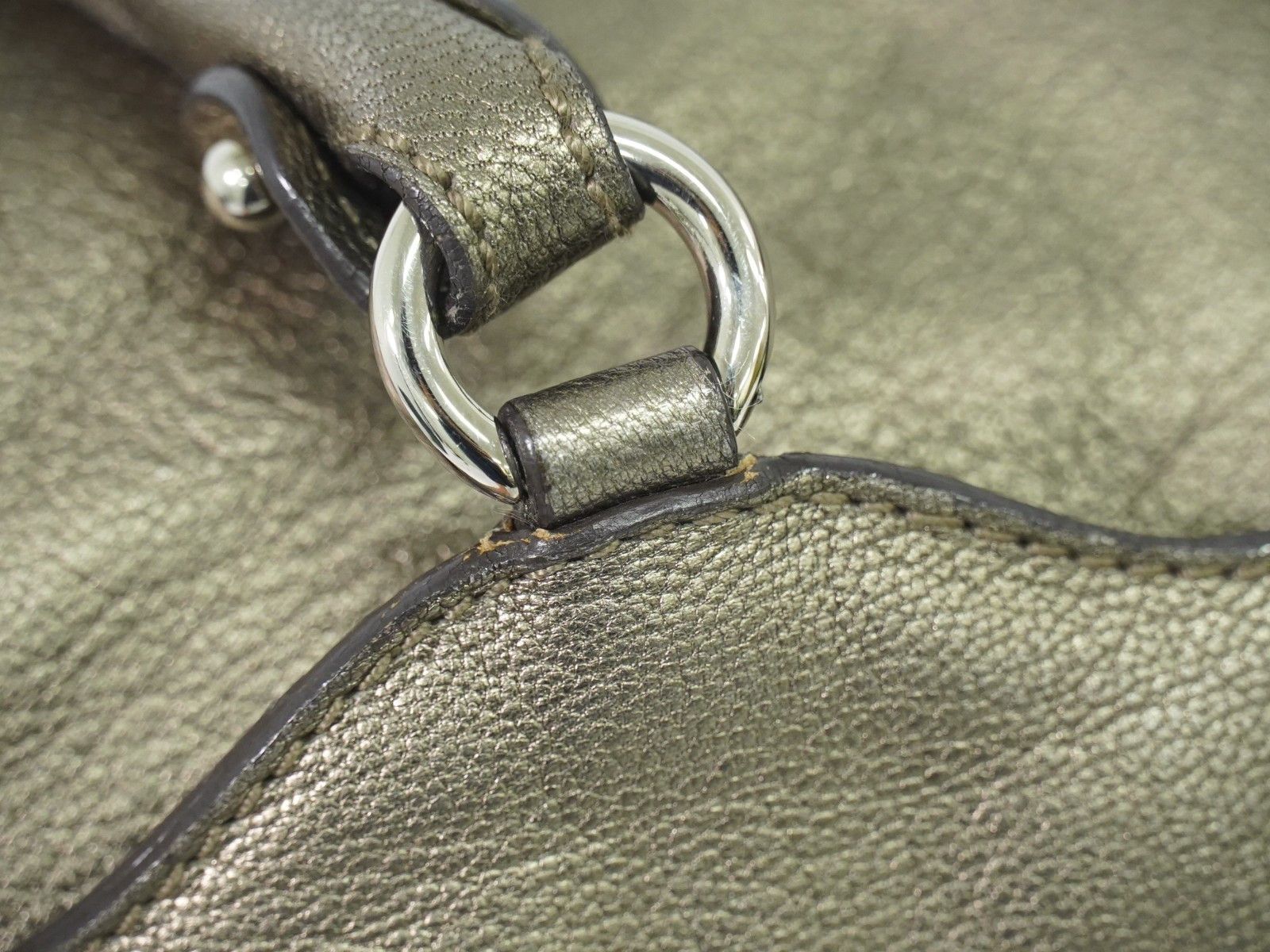 Salvatore Ferragamo Salvatore Ferragamo Gancini Buckle Shoulder Bag Leather Size ONE SIZE - 8 Thumbnail
