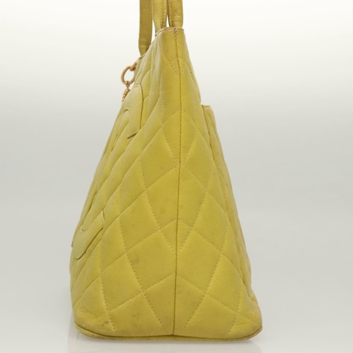 Chanel Chanel Medallion Tote Quilted Caviar Size ONE SIZE - 3 Thumbnail