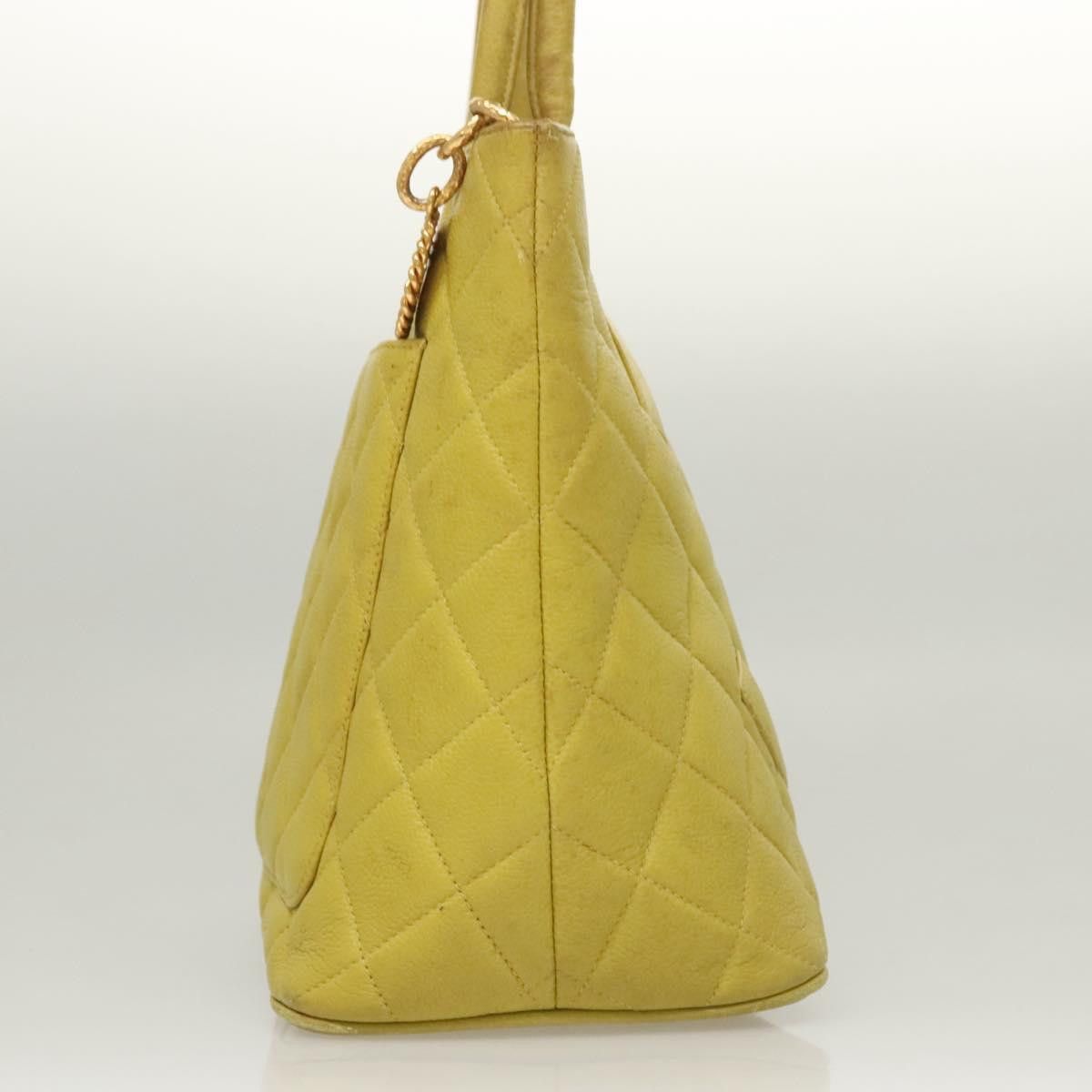 Chanel Chanel Medallion Tote Quilted Caviar Size ONE SIZE - 4 Thumbnail