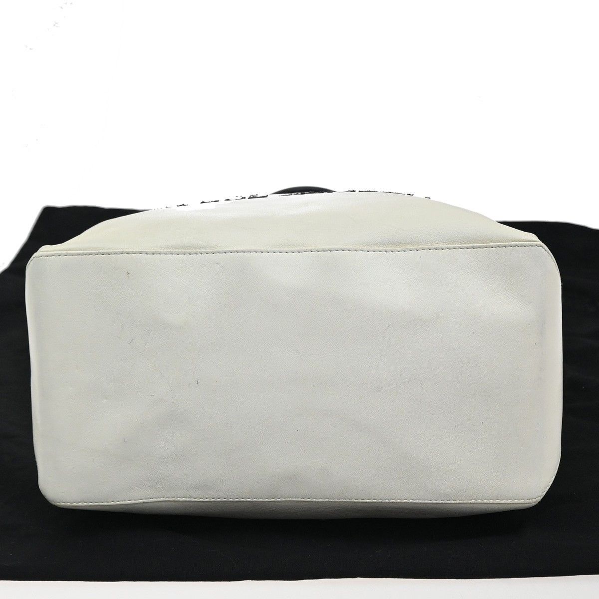 Chanel Chanel Essential 31 Rue Cambon Shopping Tote Leather Size ONE SIZE - 9 Thumbnail