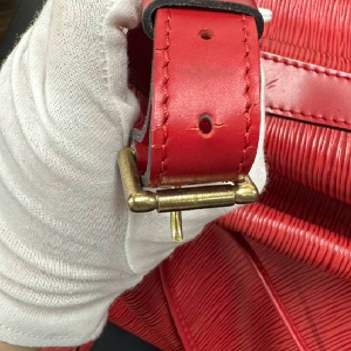Louis Vuitton Louis Vuitton Noe Handbag Epi Leather Size ONE SIZE - 13 Thumbnail