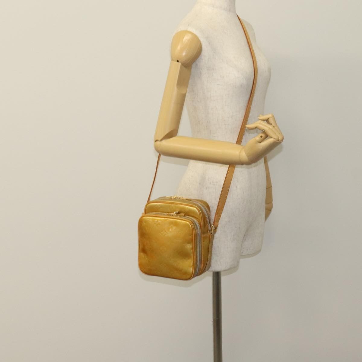 Louis Vuitton Louis Vuitton Wooster Handbag Monogram Vernis Size ONE SIZE - 16 Thumbnail