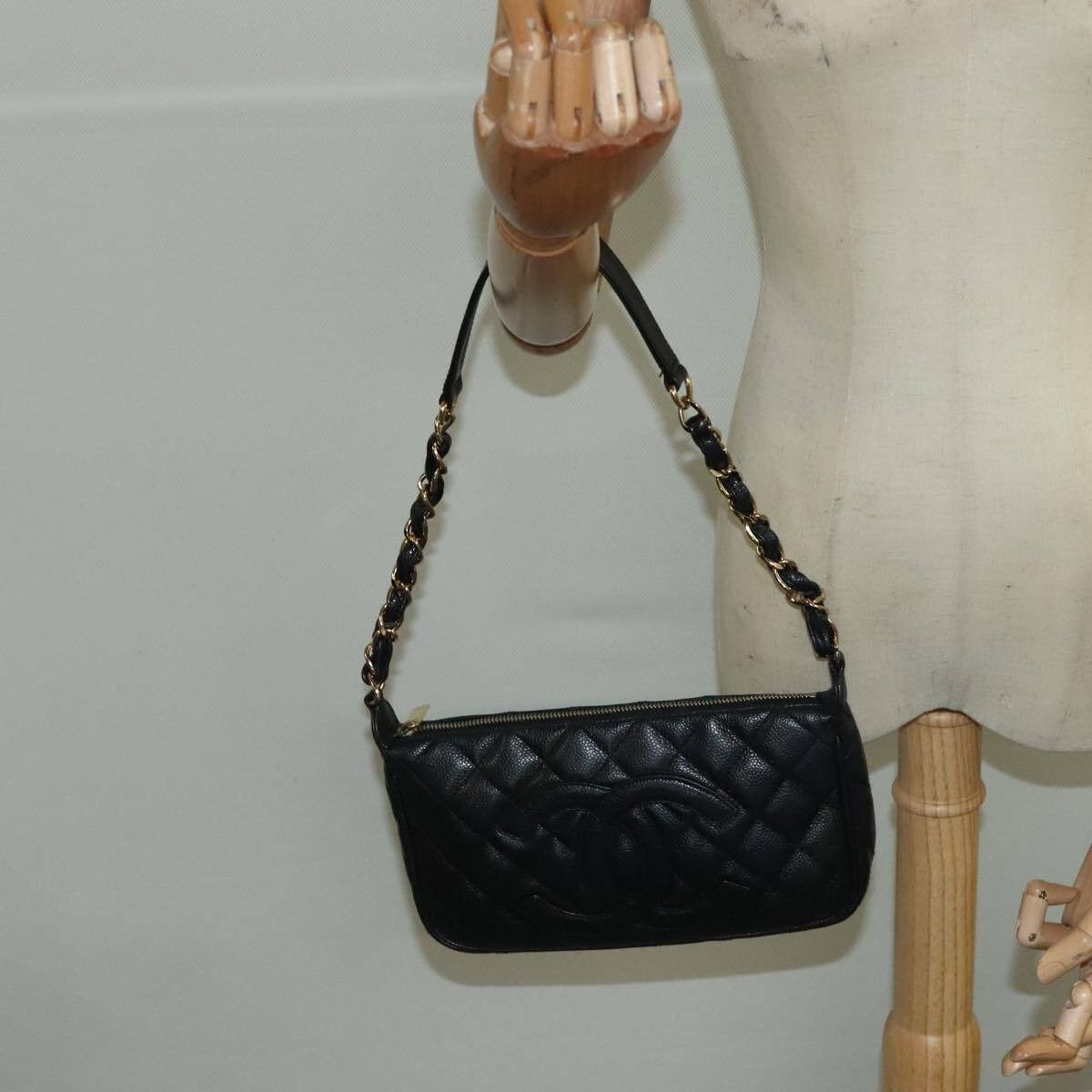 Chanel Chanel Timeless CC Chain Pochette Quilted Caviar Size ONE SIZE - 15 Thumbnail