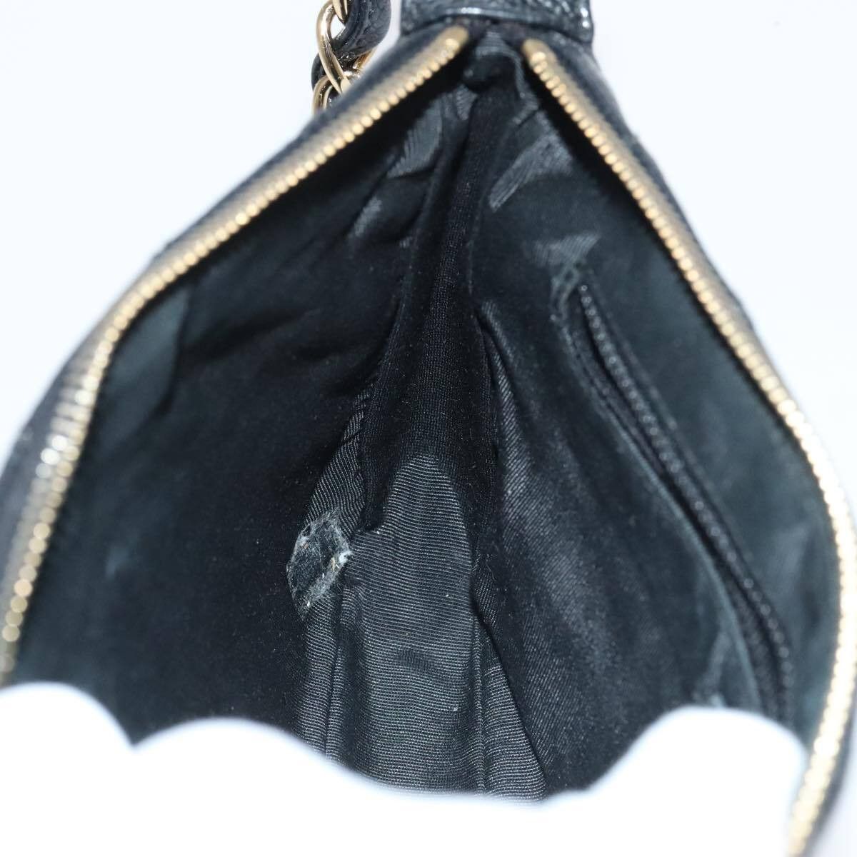Chanel Chanel Timeless CC Chain Pochette Quilted Caviar Size ONE SIZE - 21 Thumbnail