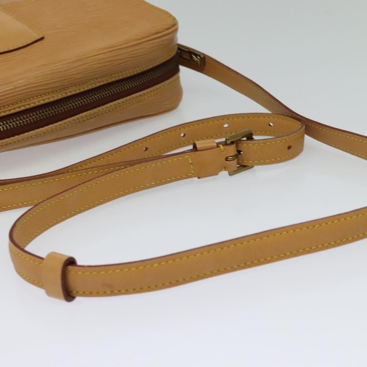 Louis Vuitton Louis Vuitton Jeune Fille Handbag Epi Leather Size ONE SIZE - 8 Thumbnail