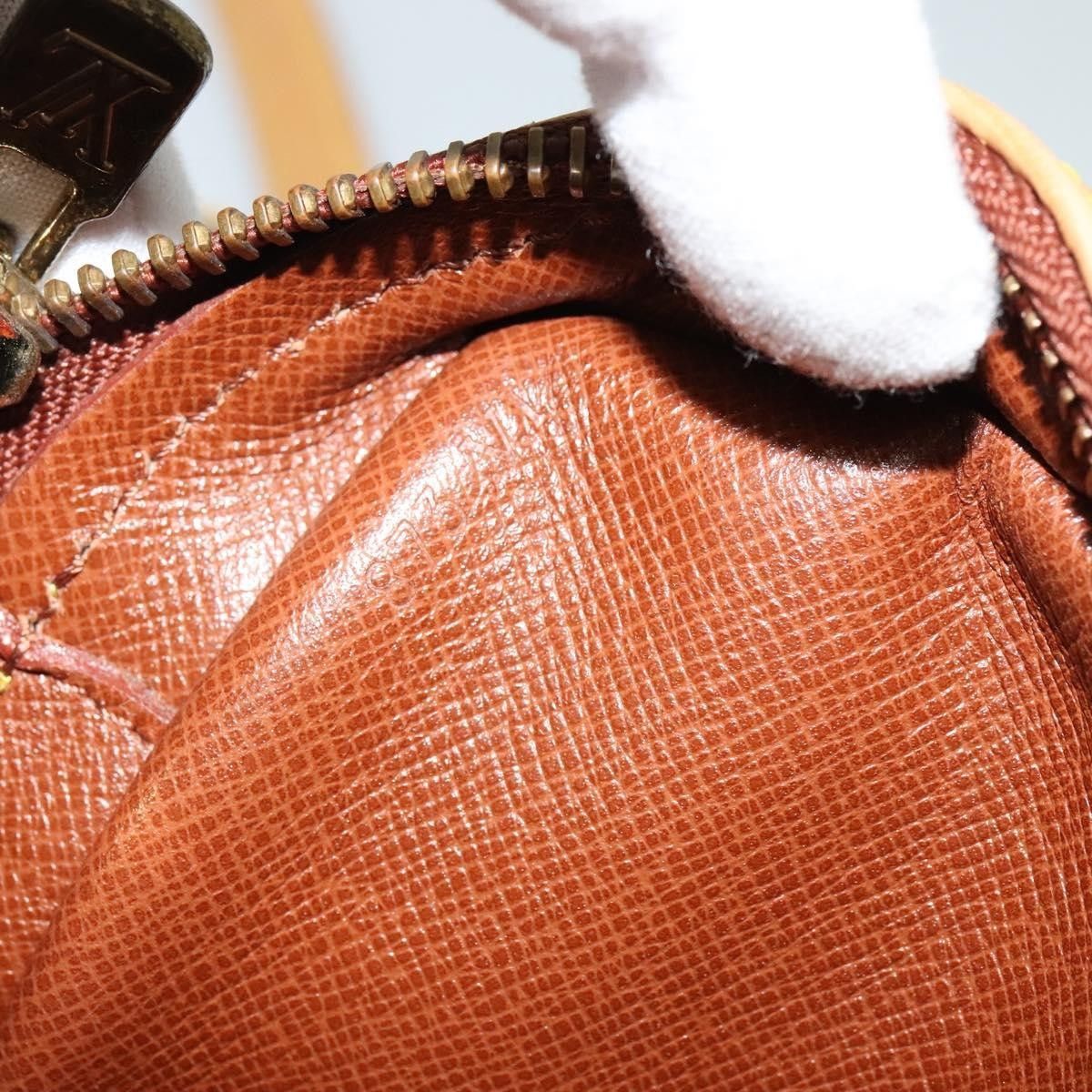 Louis Vuitton Louis Vuitton Jeune Fille Handbag Epi Leather Size ONE SIZE - 7 Thumbnail