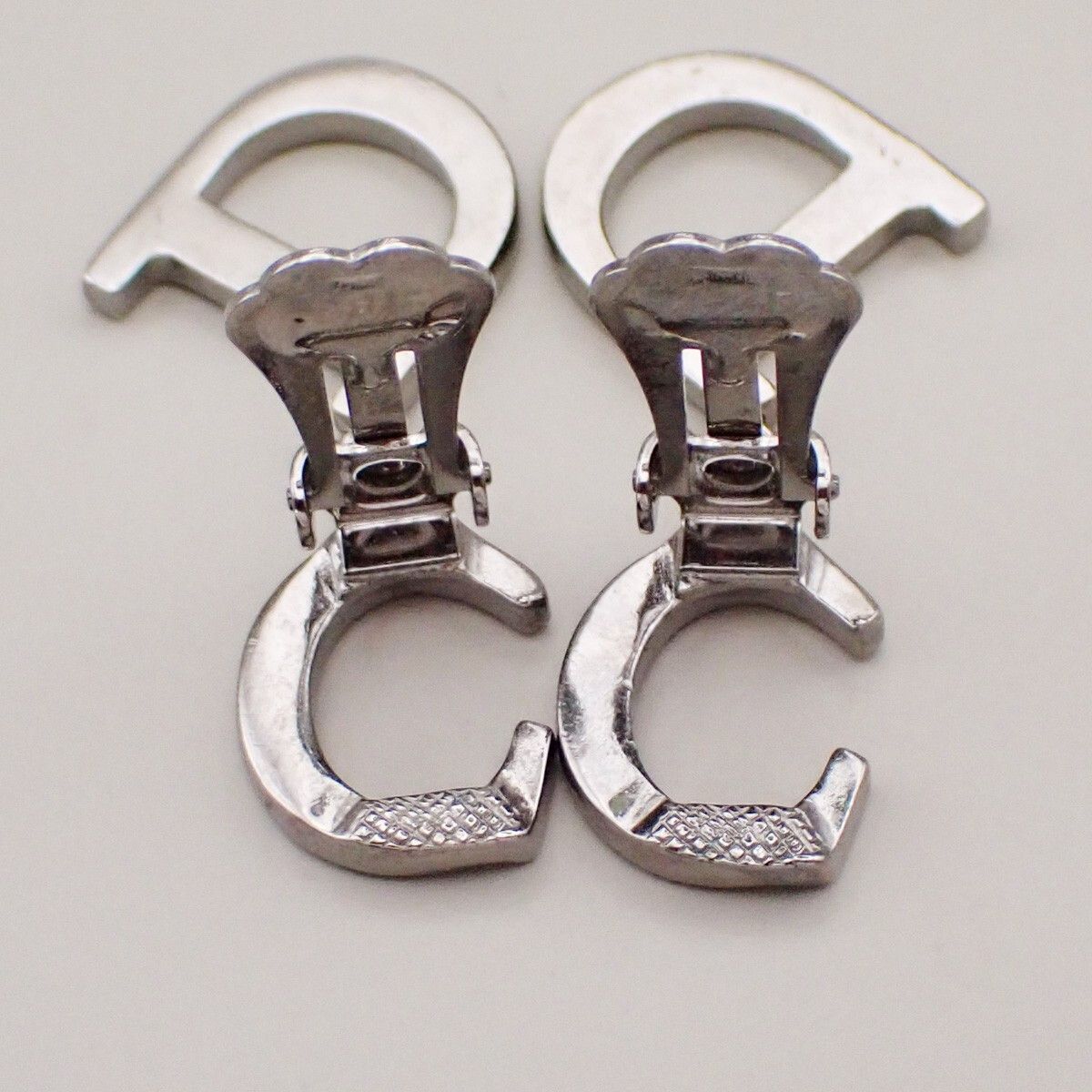 Dior Christian Dior CD Logo Rhinestone Drop Earrings Clip-On Rhinestone,Silver Plated Size ONE SIZE - 6 Thumbnail