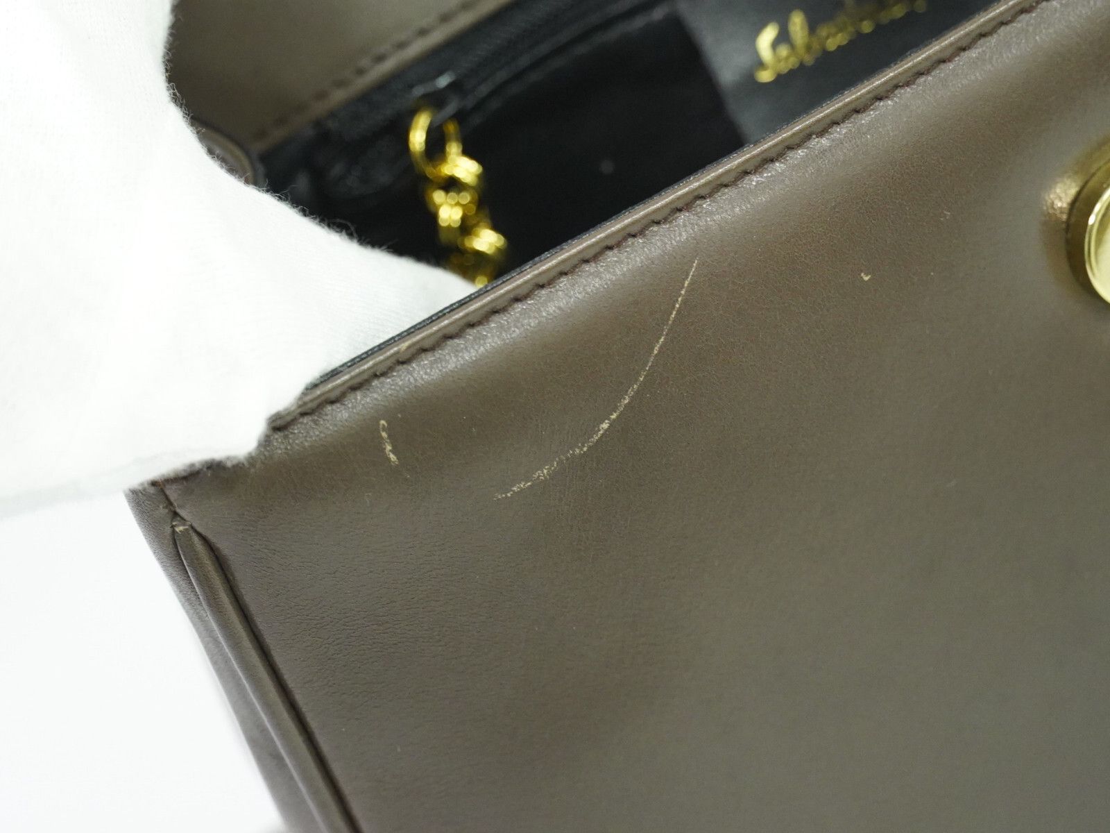 Salvatore Ferragamo Salvatore Ferragamo Gancini Shoulder Bag Leather Size ONE SIZE - 15 Thumbnail