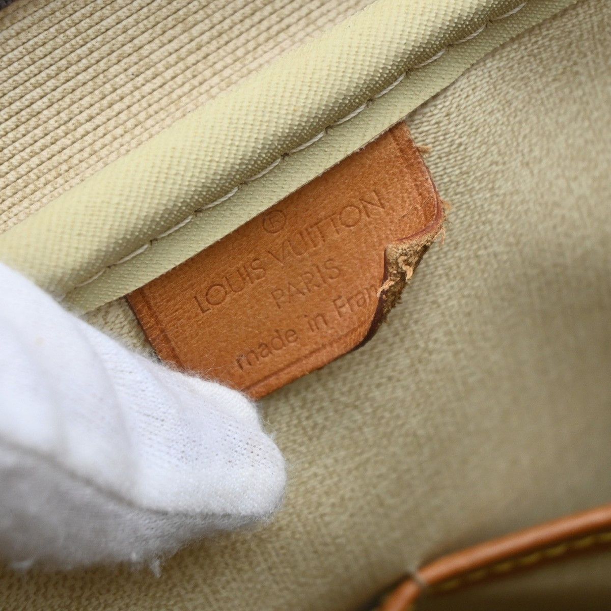 Louis Vuitton Louis Vuitton Deauville Handbag Monogram Canvas Size ONE SIZE - 6 Thumbnail