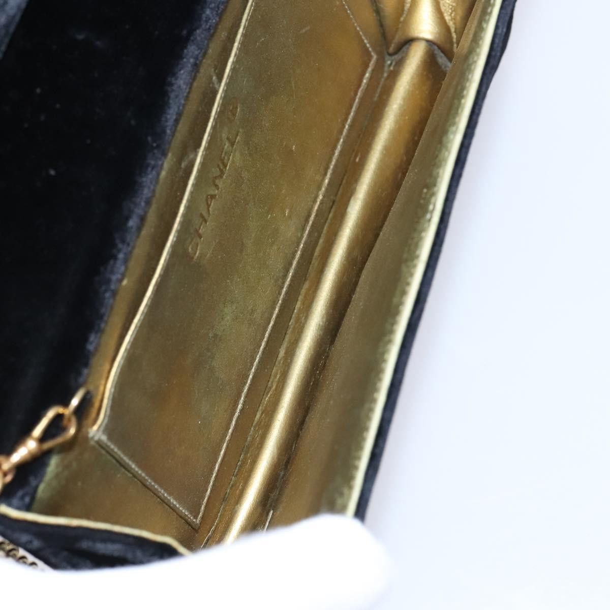 Chanel Chanel Wallet on Chain Quilted Velvet Size ONE SIZE - 16 Thumbnail