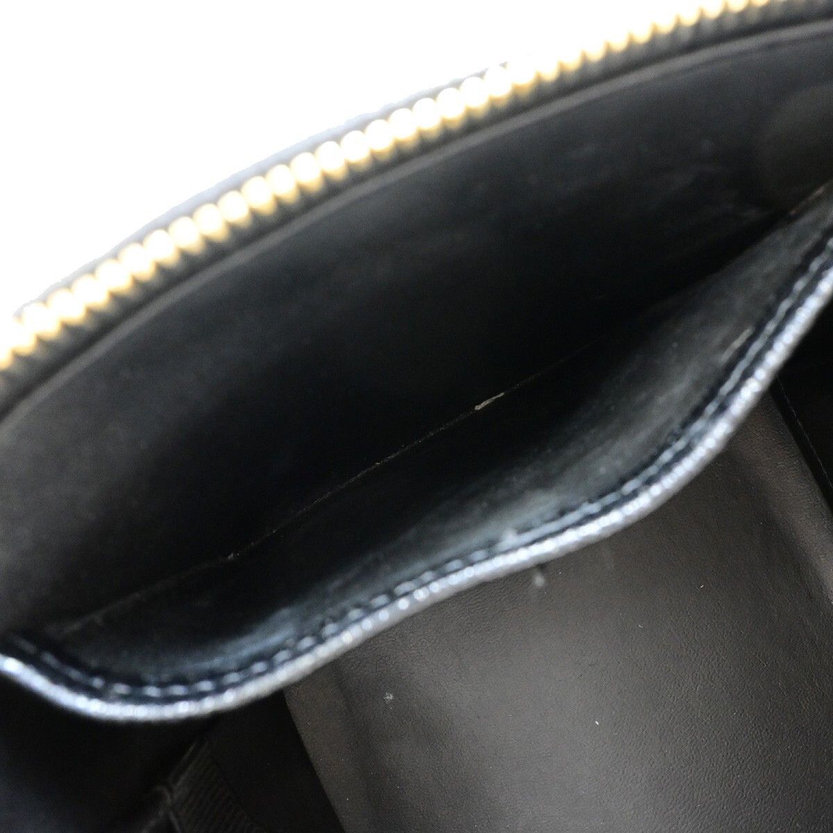 Chanel Chanel Vintage Timeless Cosmetic Case with Mirror Caviar Size ONE SIZE - 15 Thumbnail