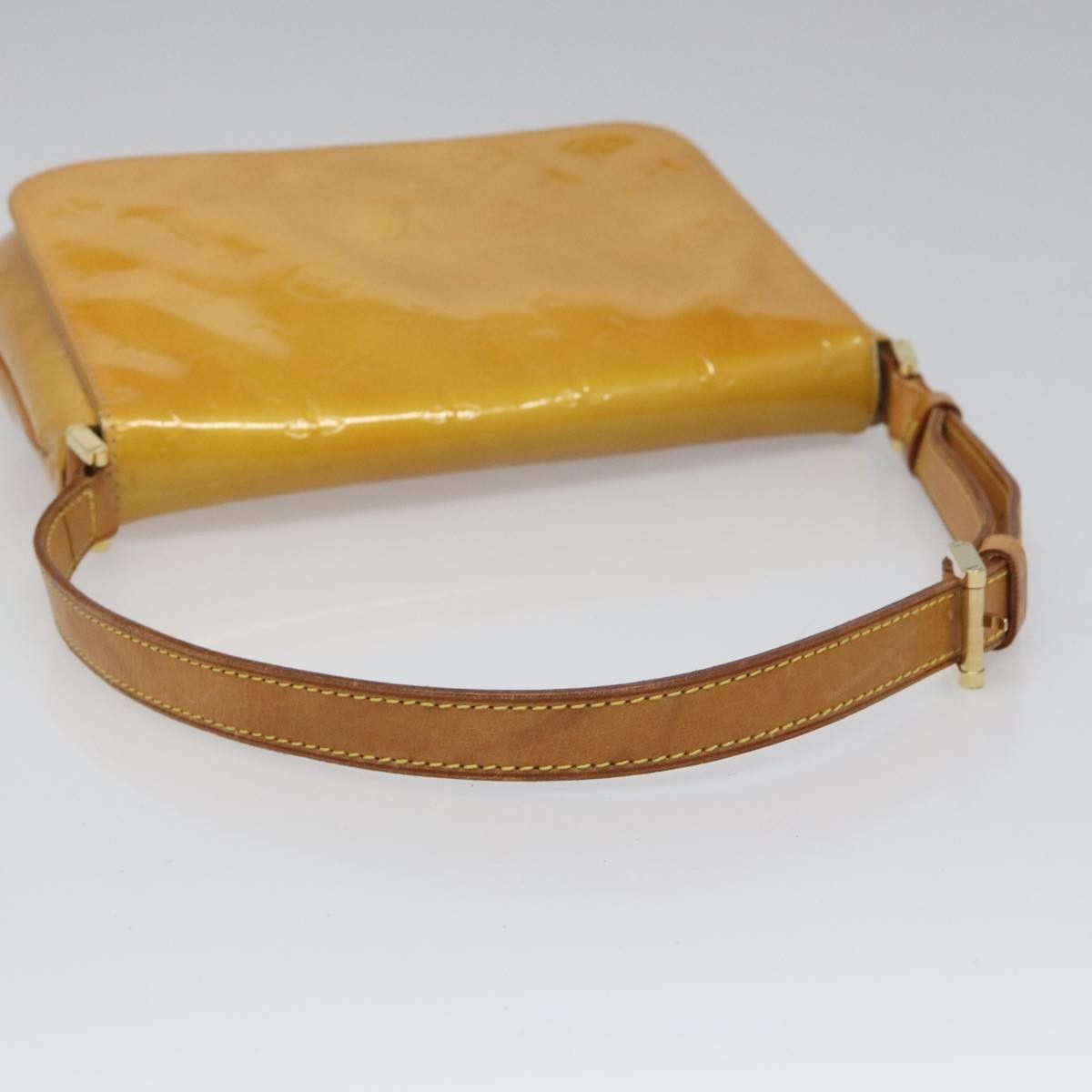 Louis Vuitton Louis Vuitton Thompson Street Handbag Monogram Vernis Size ONE SIZE - 9 Thumbnail