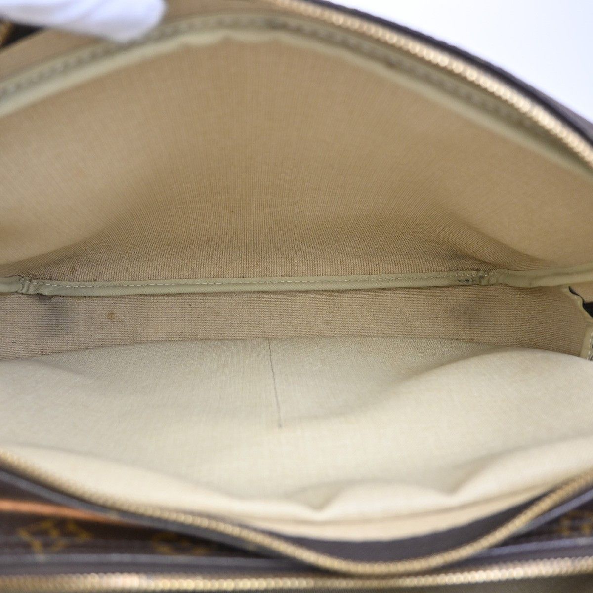 Louis Vuitton Louis Vuitton Reporter Bag Monogram Canvas Size ONE SIZE - 16 Thumbnail