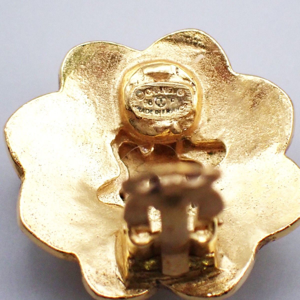 Chanel Chanel Vintage Flower Clip-On Earrings Metal Size ONE SIZE - 7 Thumbnail