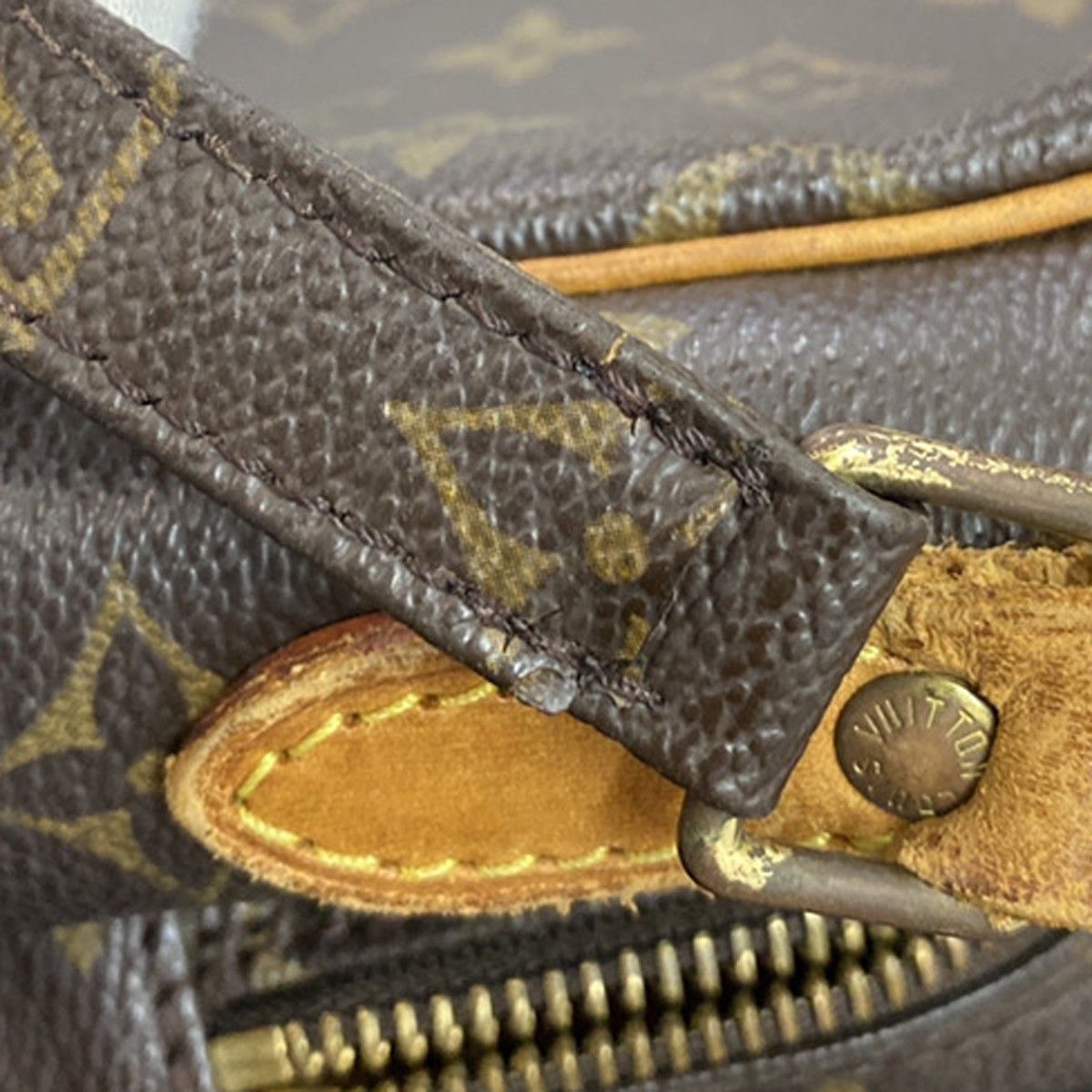 Louis Vuitton Louis Vuitton Amazone Bag Monogram Canvas Size ONE SIZE - 18 Thumbnail