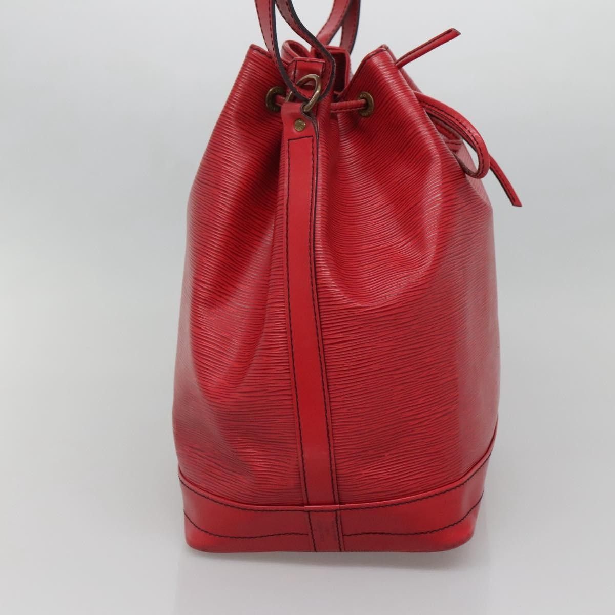Louis Vuitton Louis Vuitton Noe Handbag Epi Leather Size ONE SIZE - 3 Thumbnail