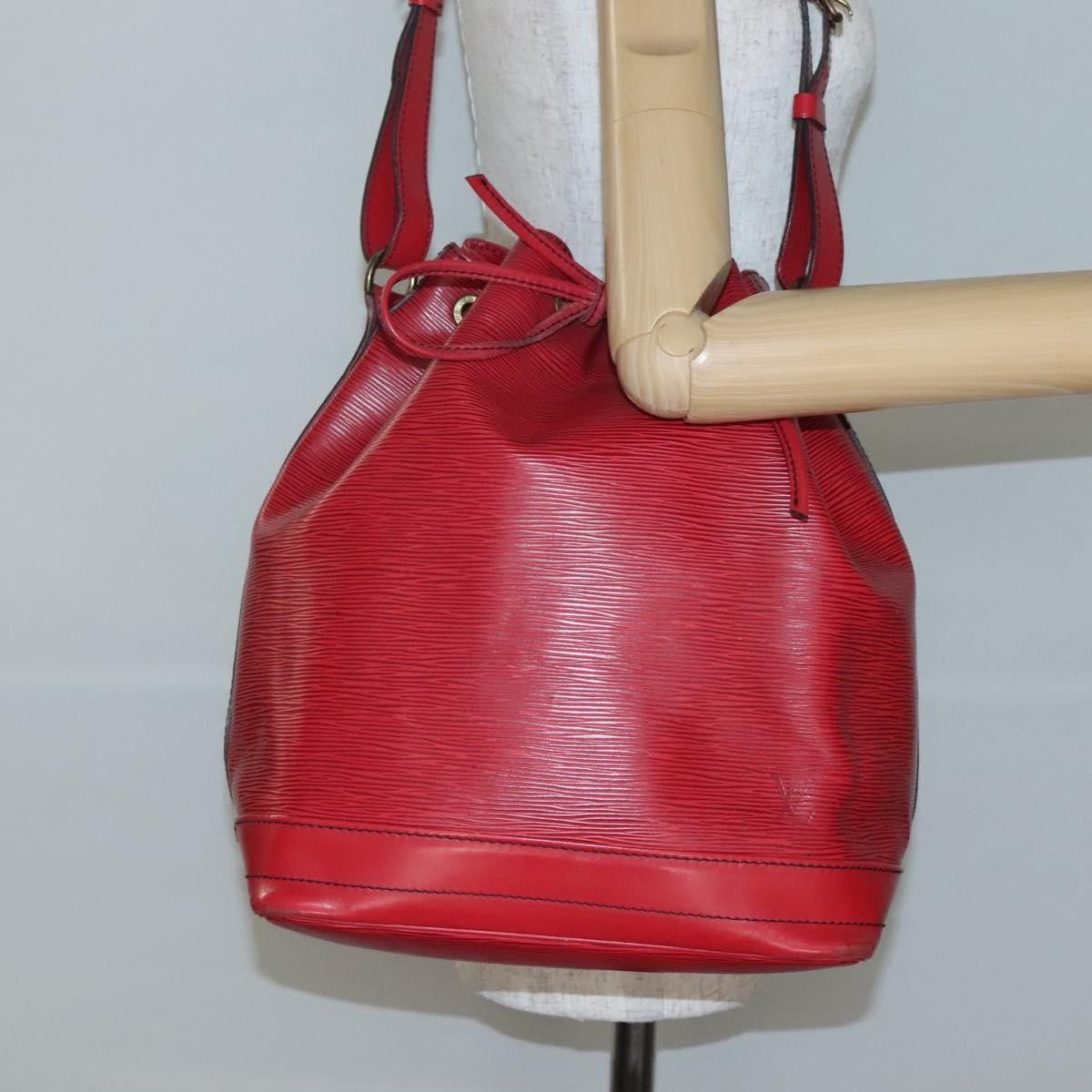 Louis Vuitton Louis Vuitton Noe Handbag Epi Leather Size ONE SIZE - 13 Thumbnail
