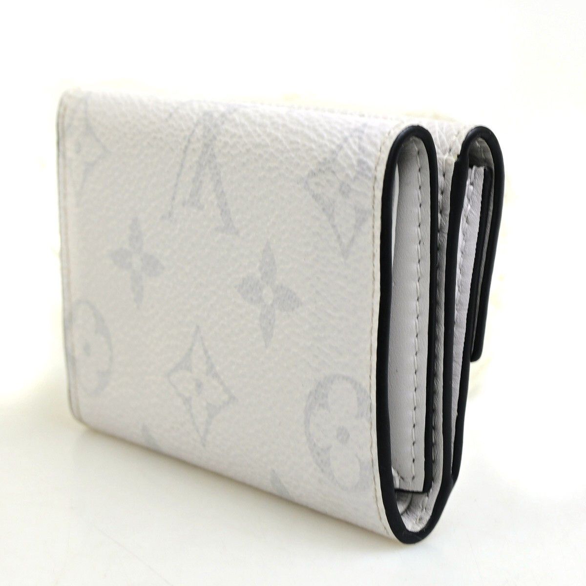 Louis Vuitton Louis Vuitton Discovery Wallet Monogram Taigarama Size ONE SIZE - 4 Thumbnail