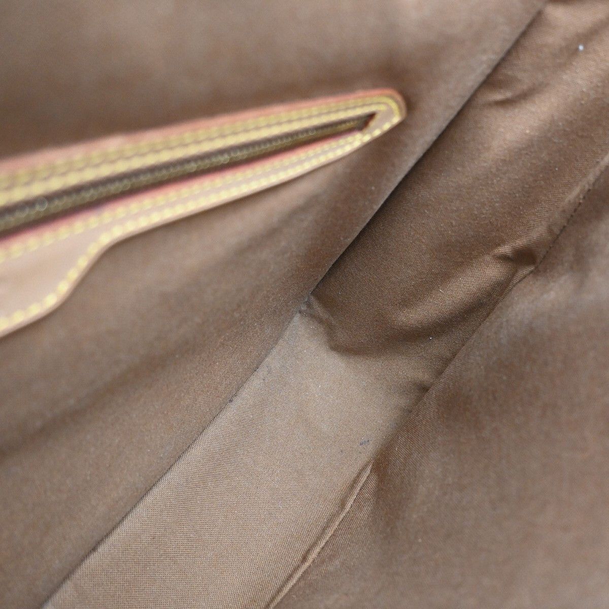 Louis Vuitton Louis Vuitton Sac Gibeciere Messenger Bag Monogram Canvas Size ONE SIZE - 13 Thumbnail