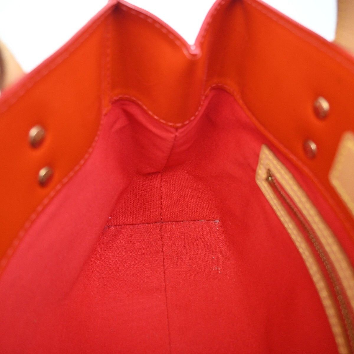 Louis Vuitton Louis Vuitton Reade Handbag Monogram Vernis Size ONE SIZE - 14 Thumbnail